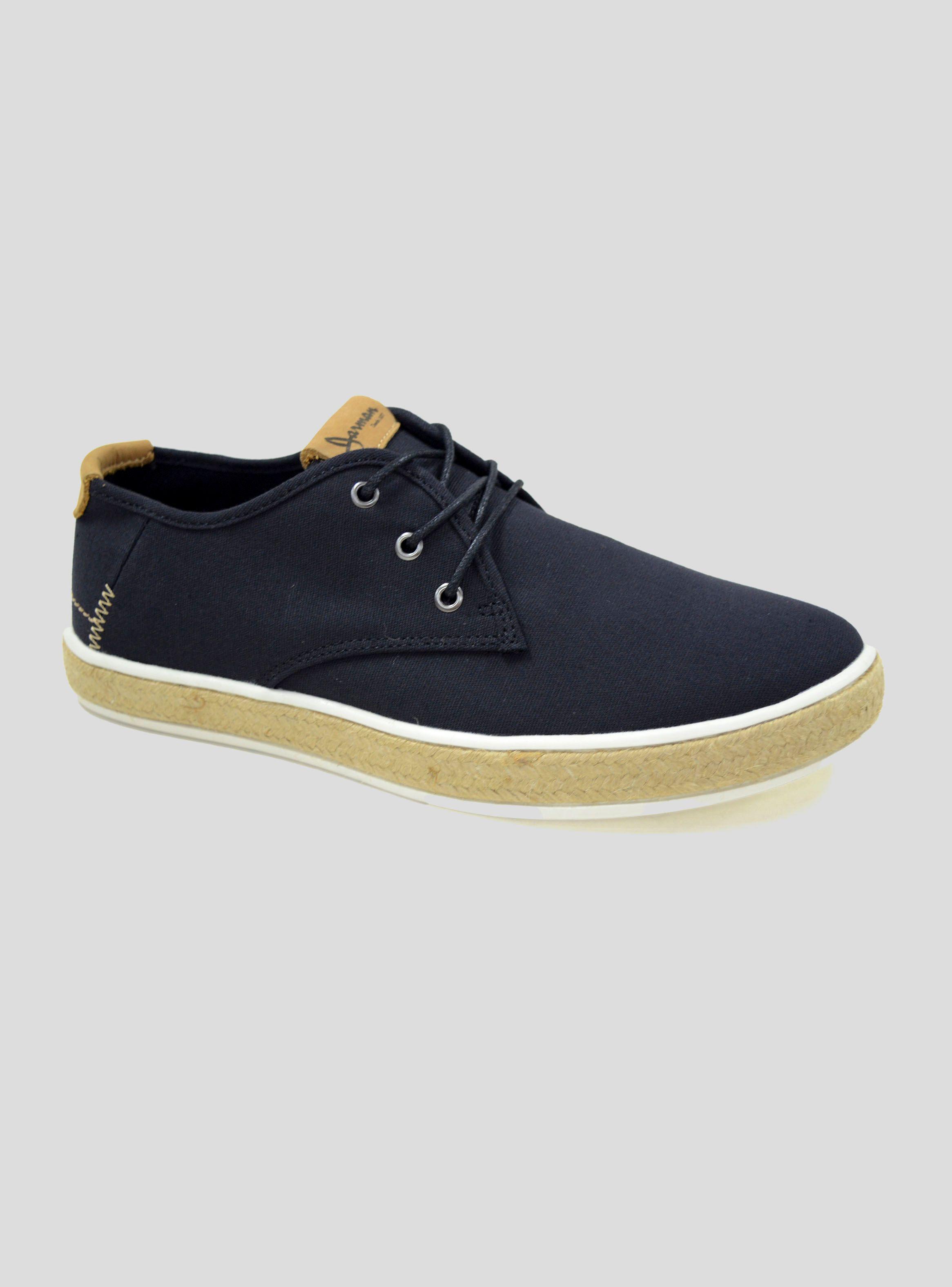 Zapatilla Jarman Urbana Capellada Lisa Detalle Color Hombre-0