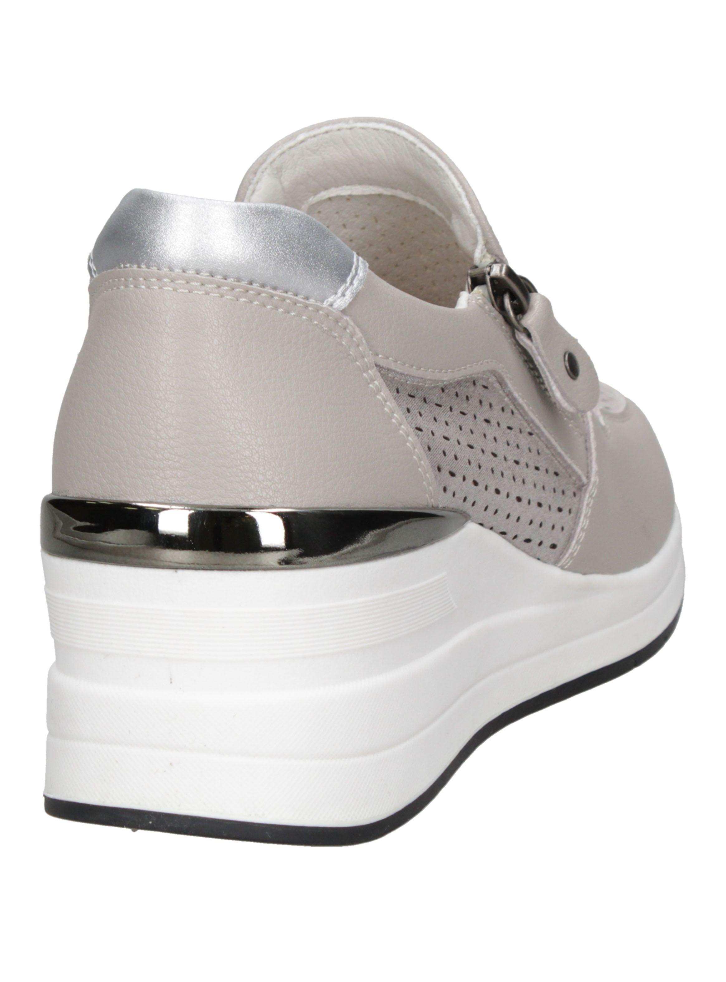 Zapatilla Urbana Cuero CC111 Mujer-4