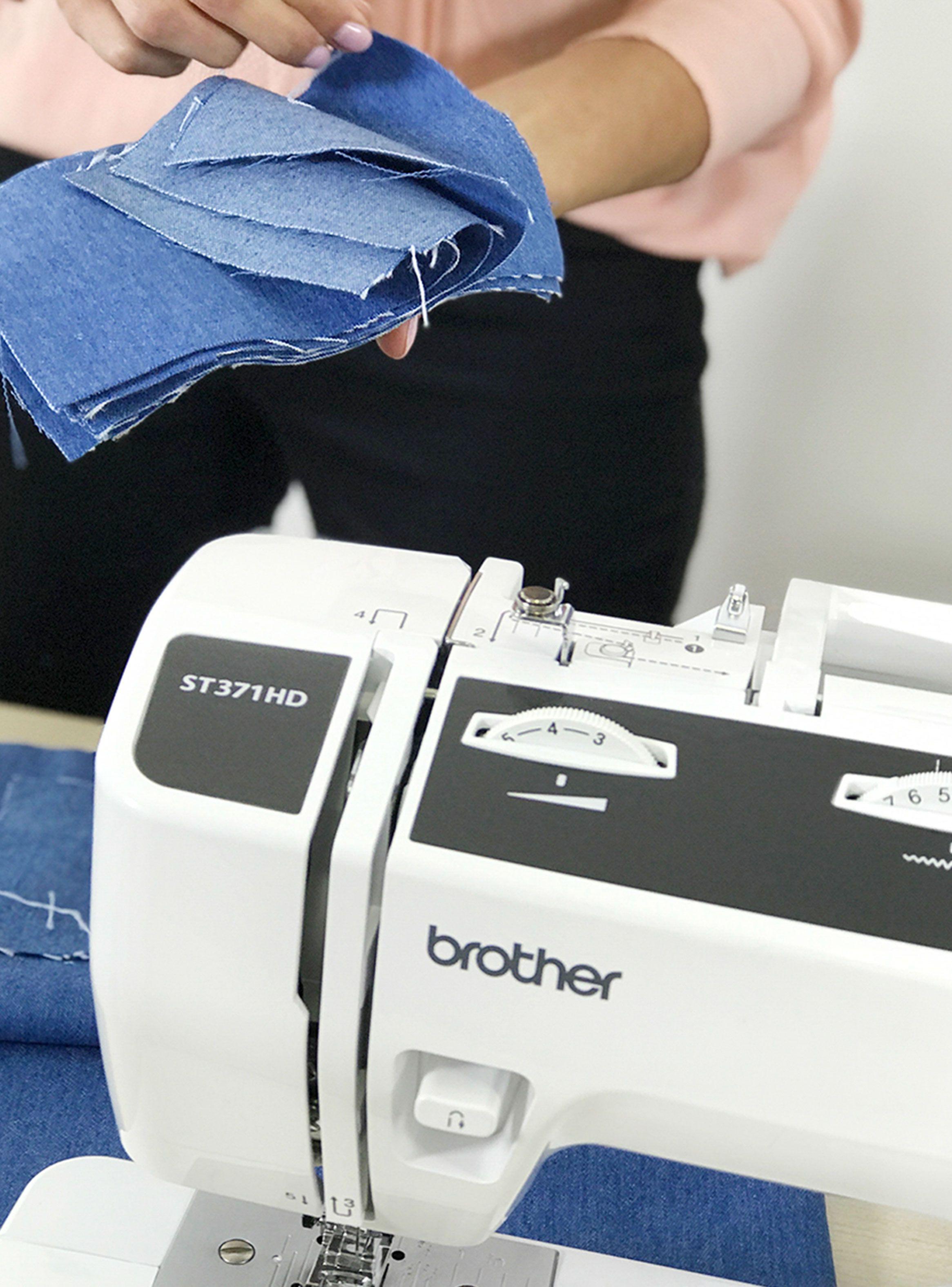 Combo Overlock 3534DT + Máquina de Coser ST371HD-6