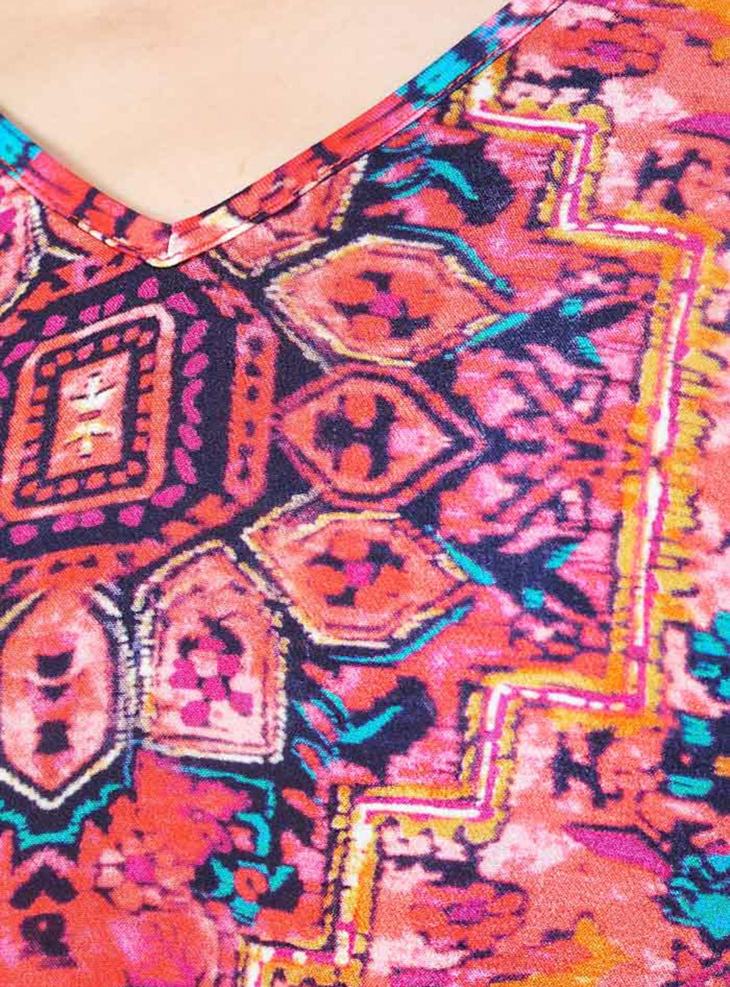 Polera Manga Corta Printeada Umbrale Woman-2