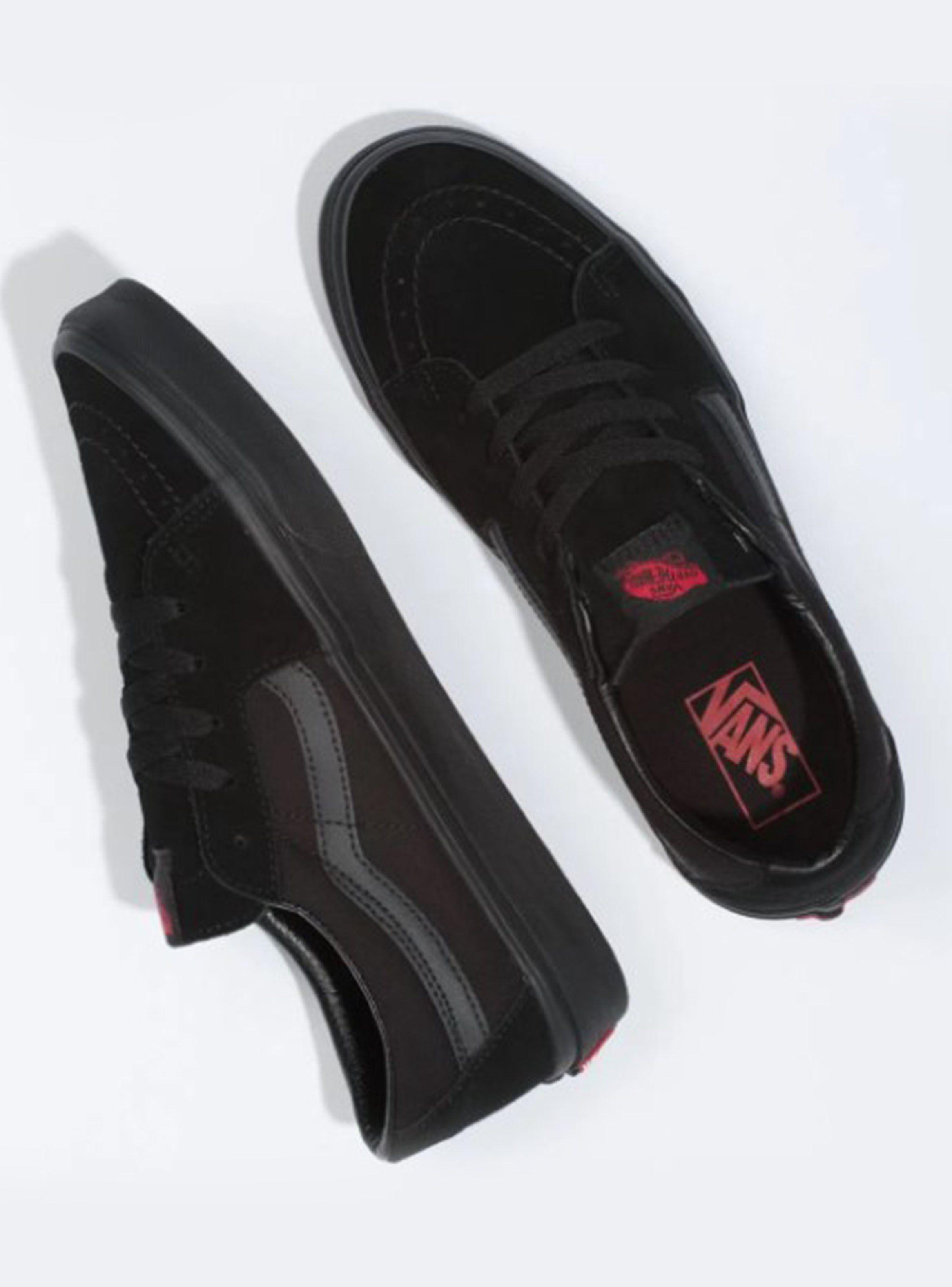 Zapatillas Urbana Print Logo UA SK8-Low Mujer-2