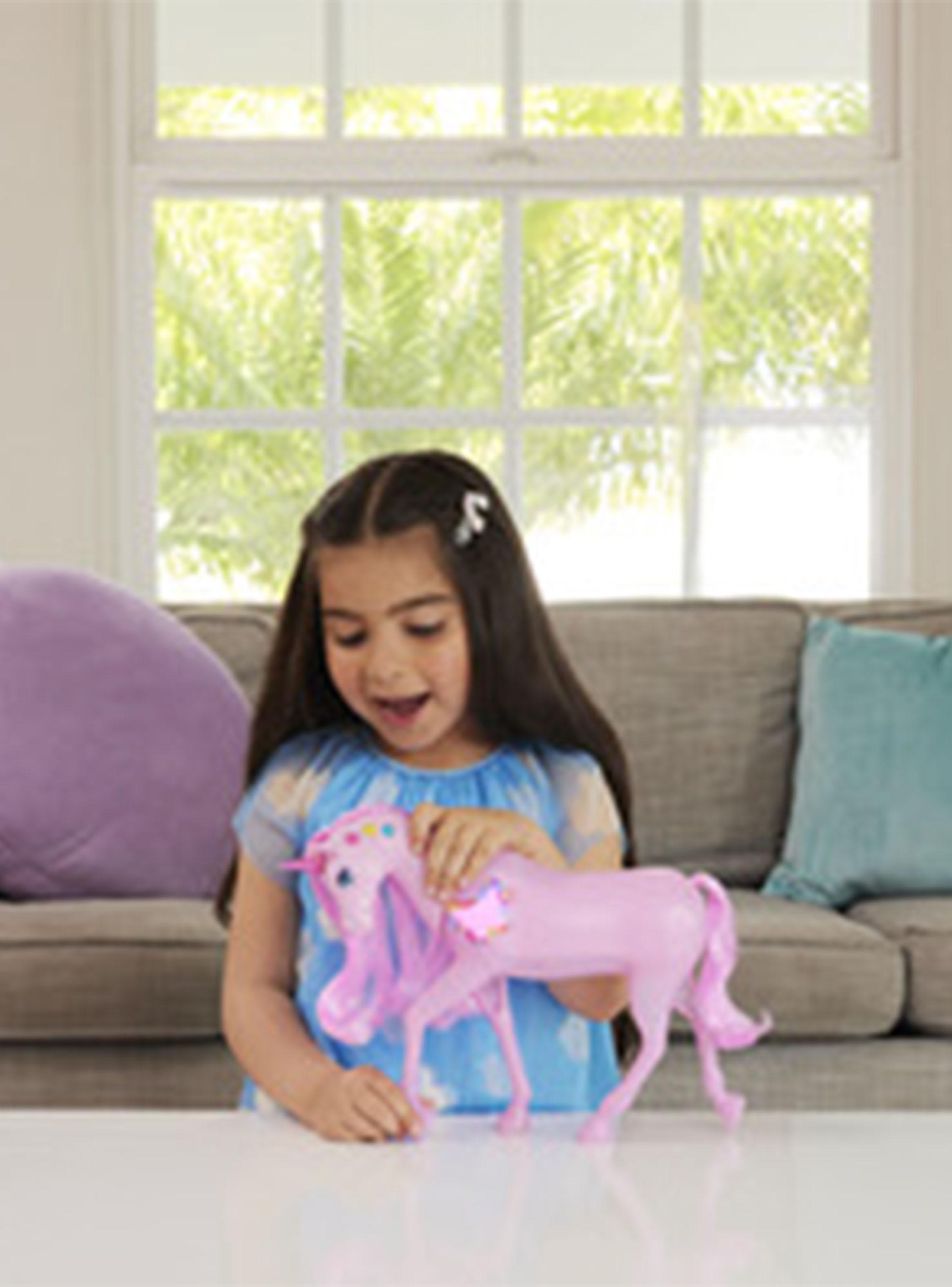 Muñeca Barbie Set Unicornio con Luz y Sonido-4