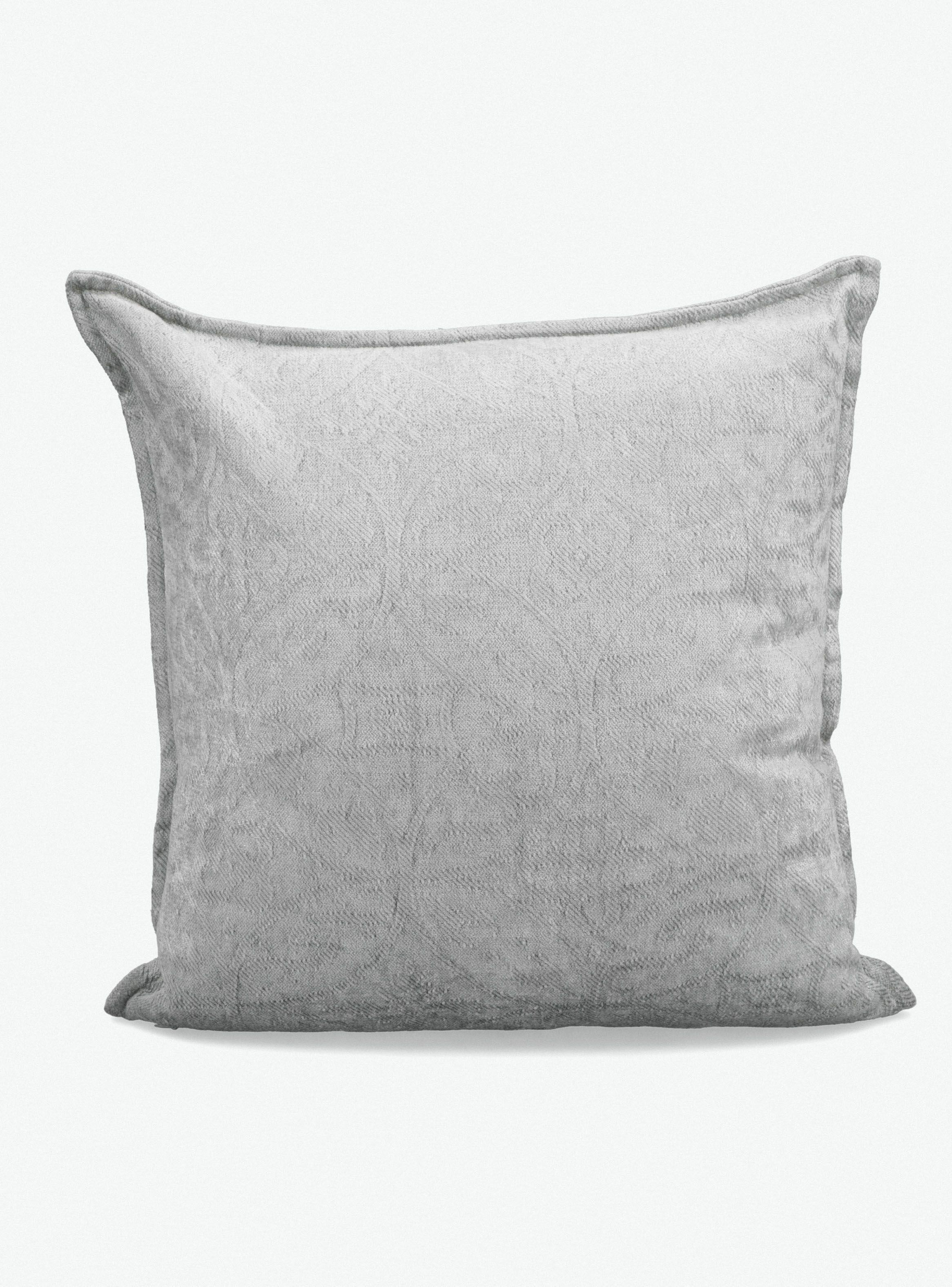 Cojín Stonewash Romántico 45 x 45 cm Sarah Miller-1