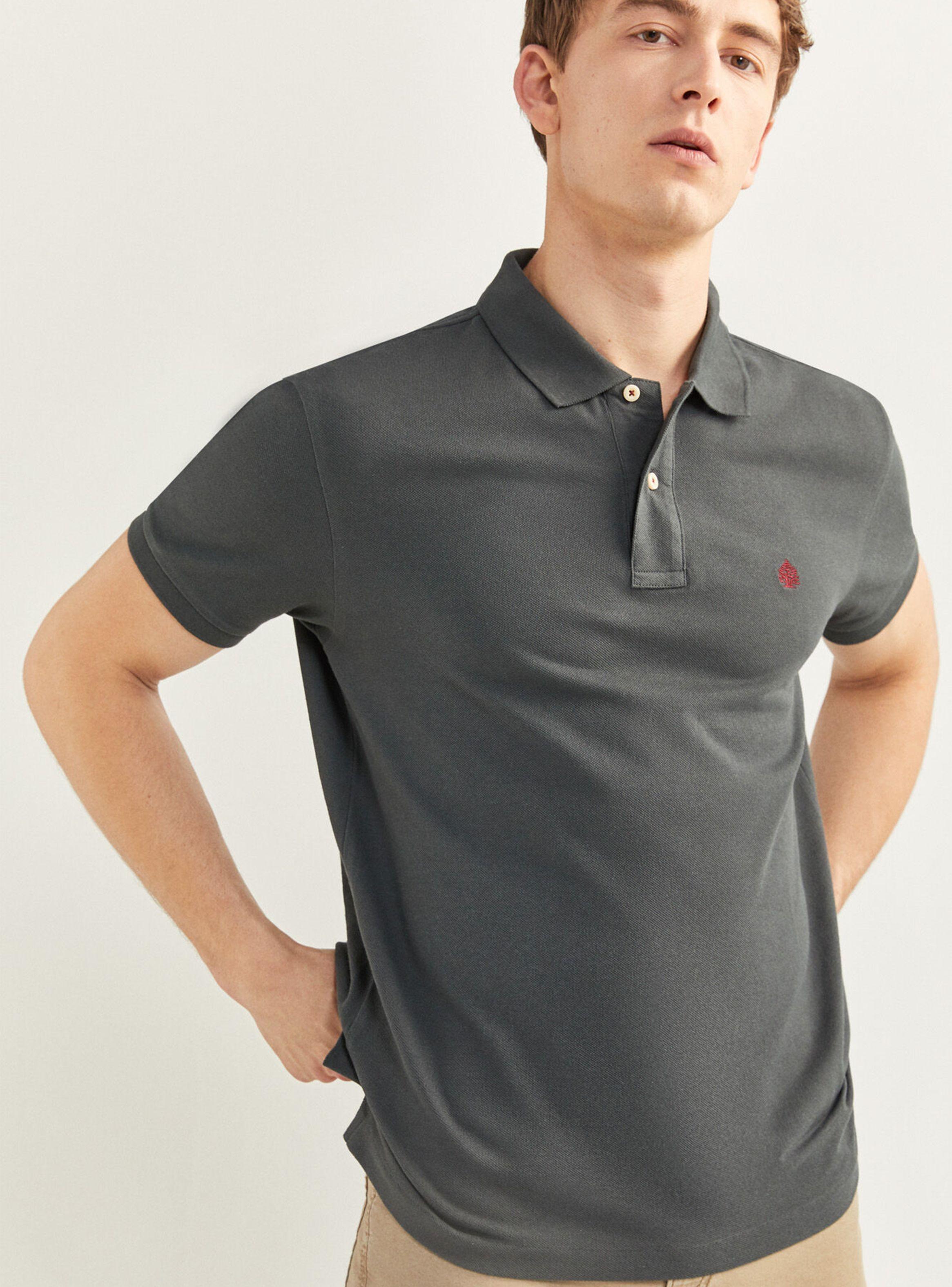 Polera Bordado Frontal Árbol Polo Piqué Básico-0