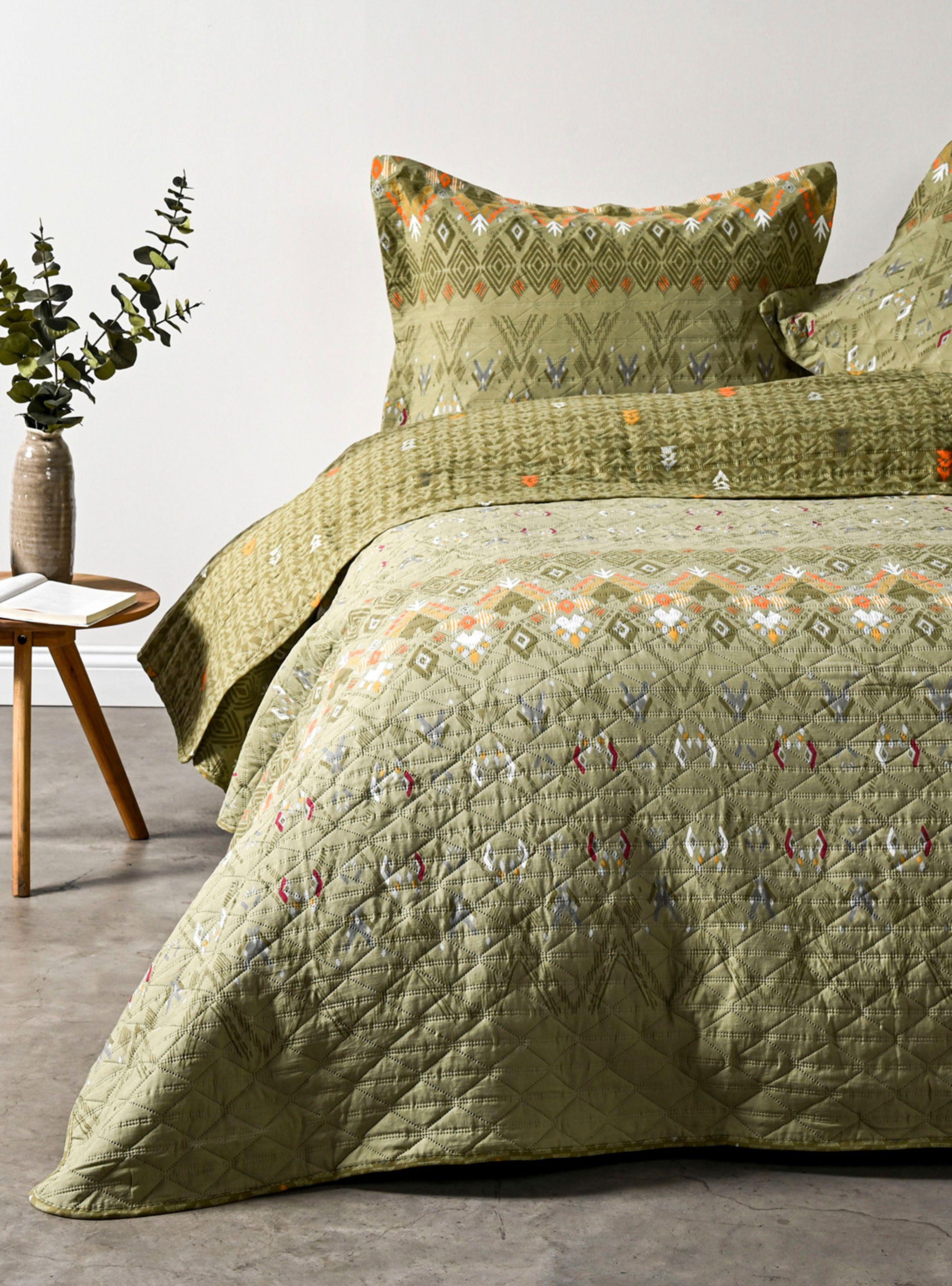 Quilt American Family Microfibra Estampado Goblin 1.5 Plazas-0
