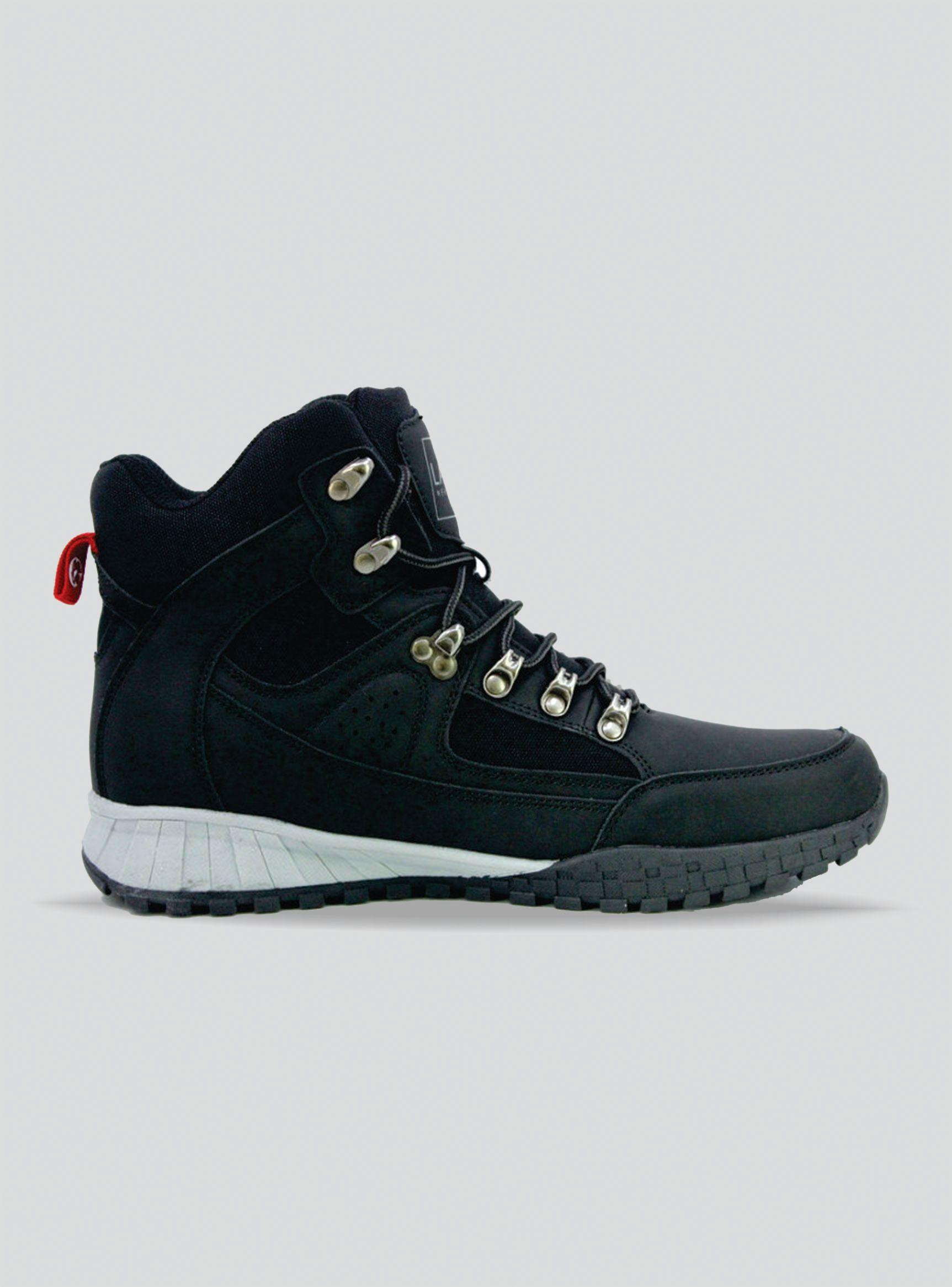 Botín Outdoor Latitude WS845 Black-0