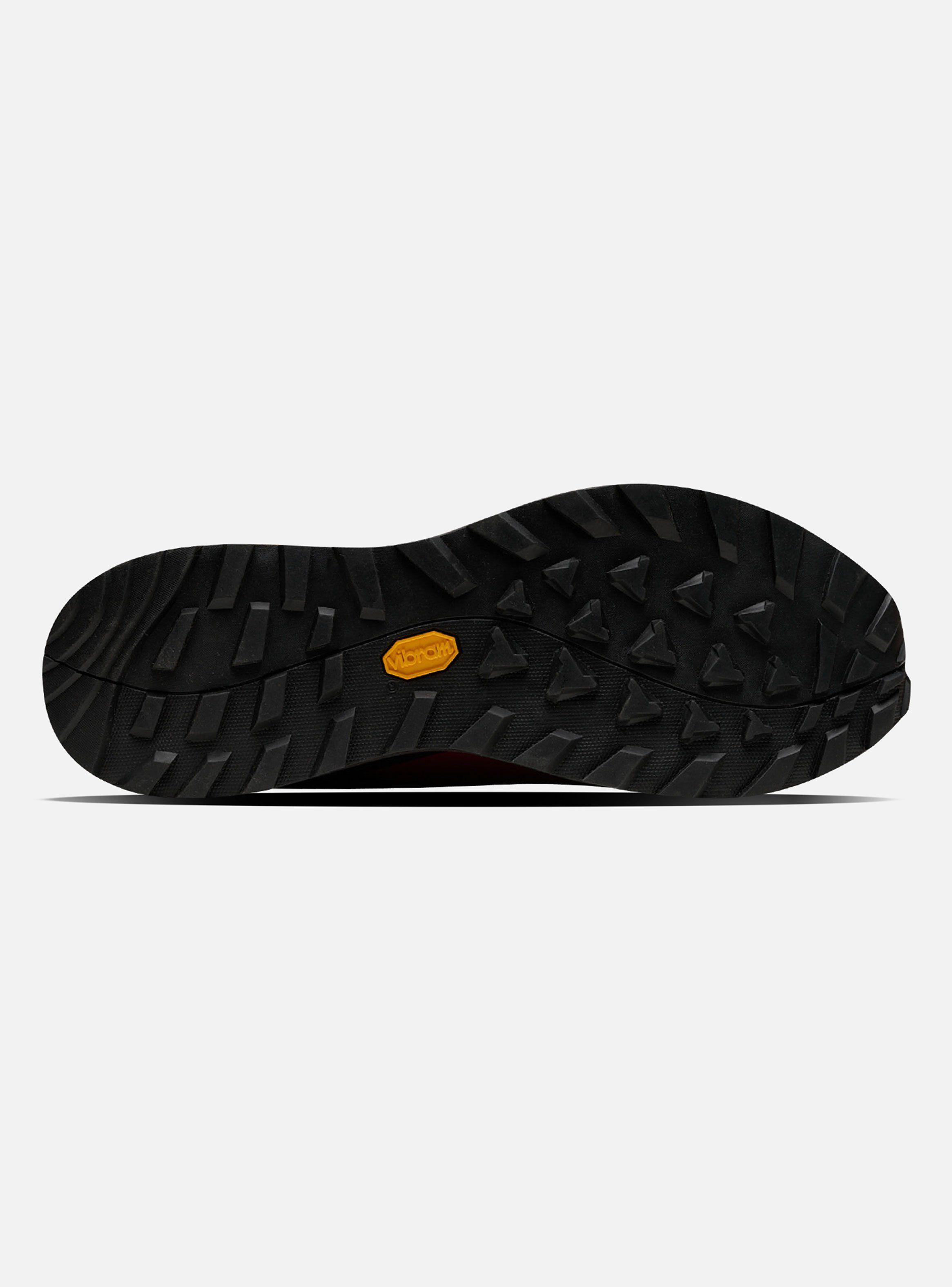 Zapatilla Outdoor Black Atlas Low Mujer-4
