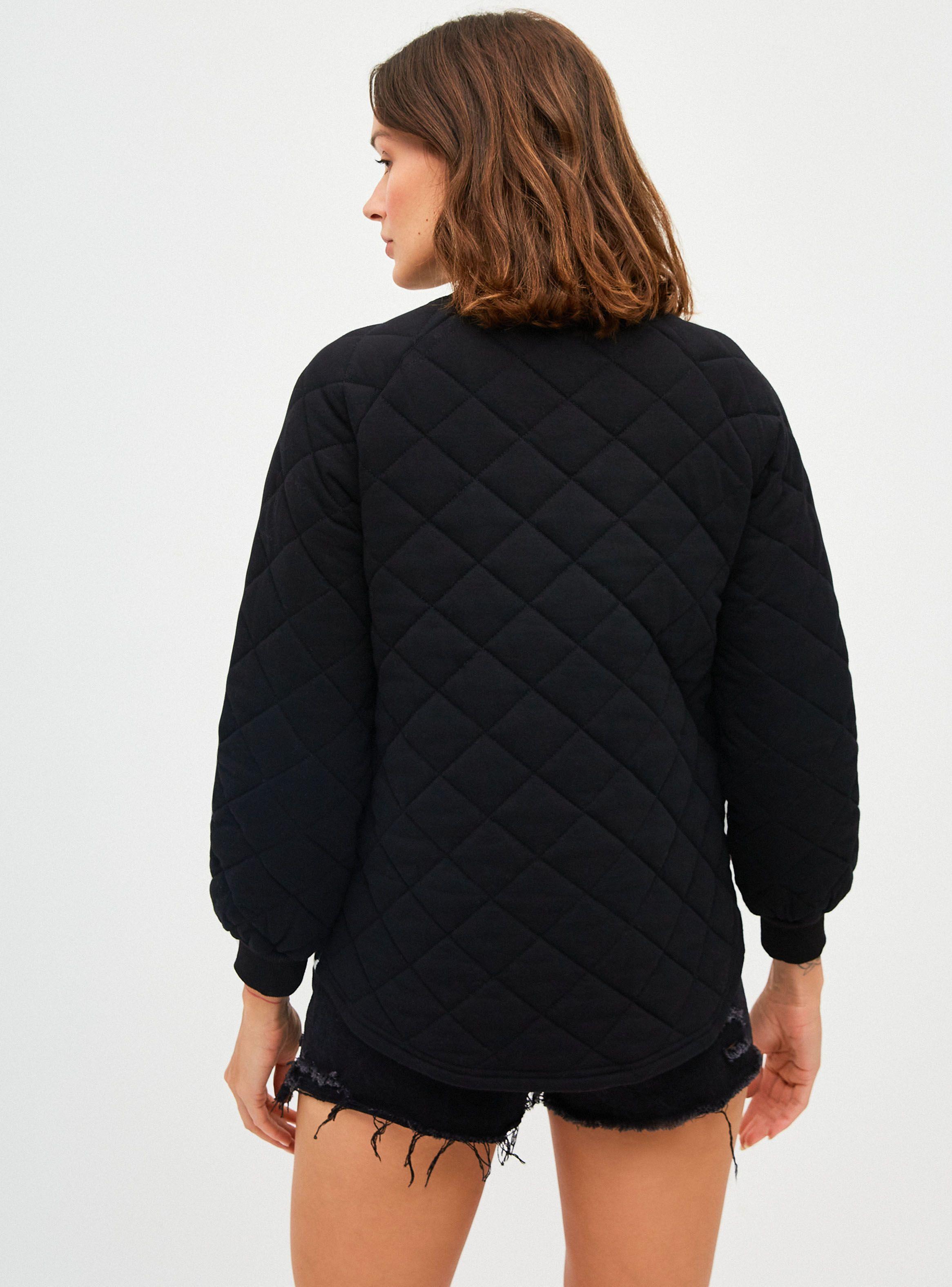 Polerón Diseño Quilt Rombos con Estampado Cuello Alto-2