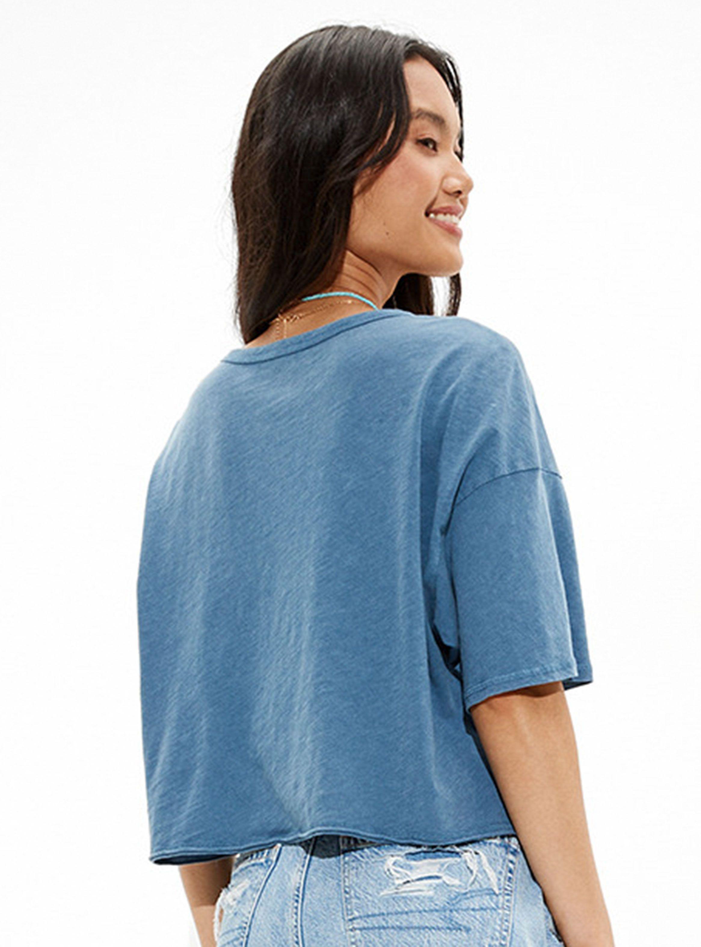 Polera Boxy Crop Protect Your Planet Graphic-1