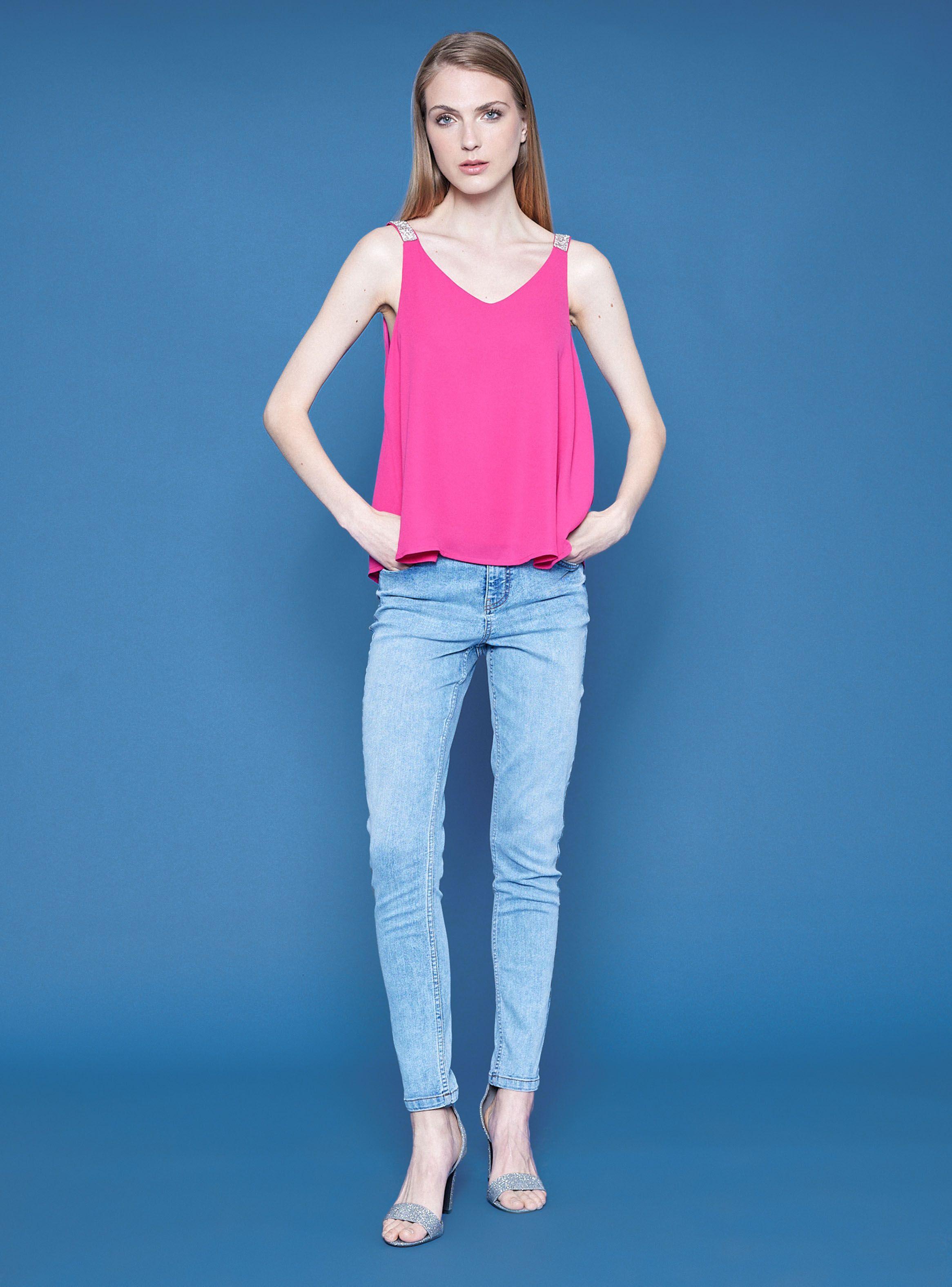 Blusa Detalle Brillos en Pabilos-4