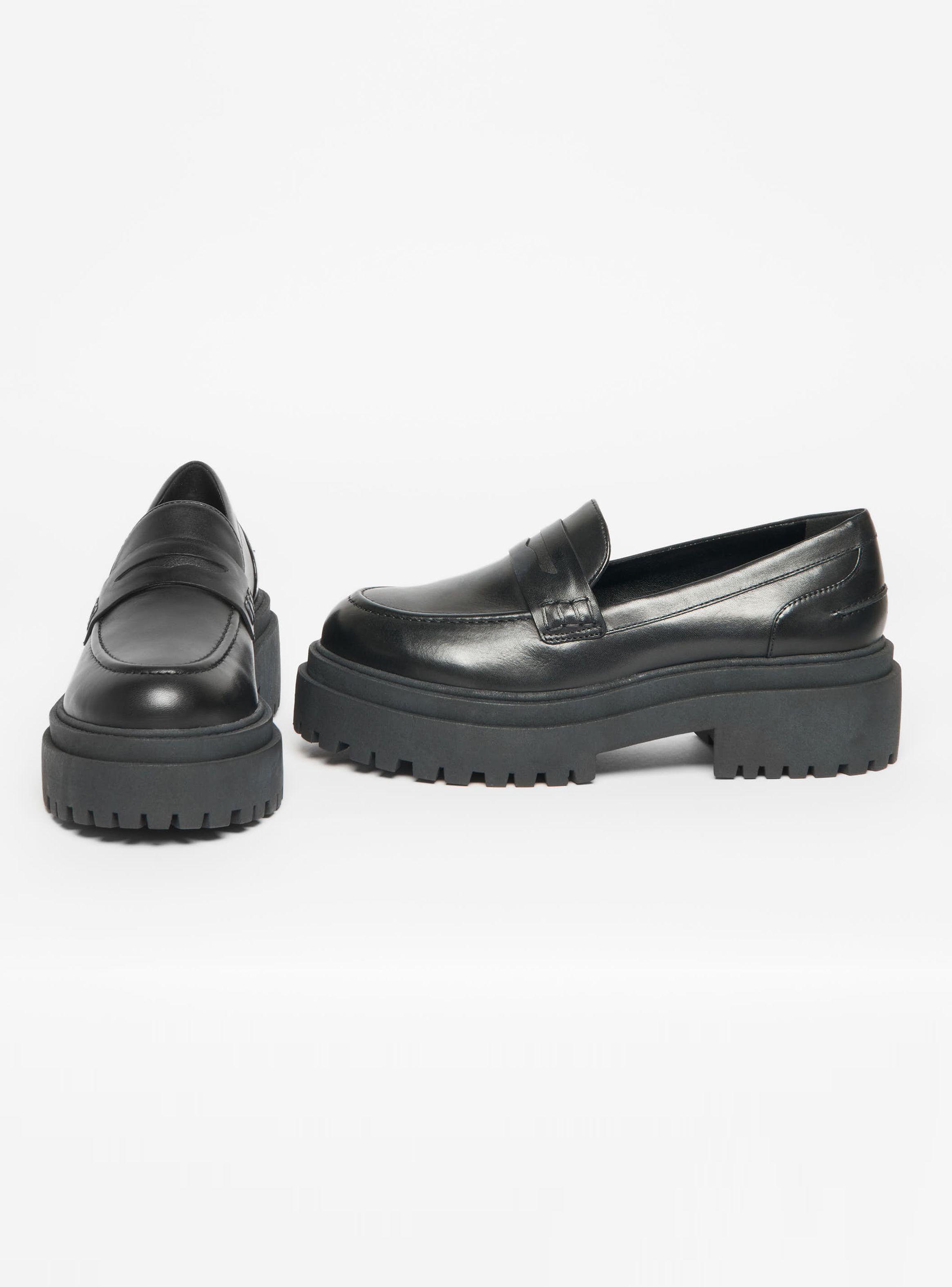 Mocasín Claire en Cuero Liso Mujer-2