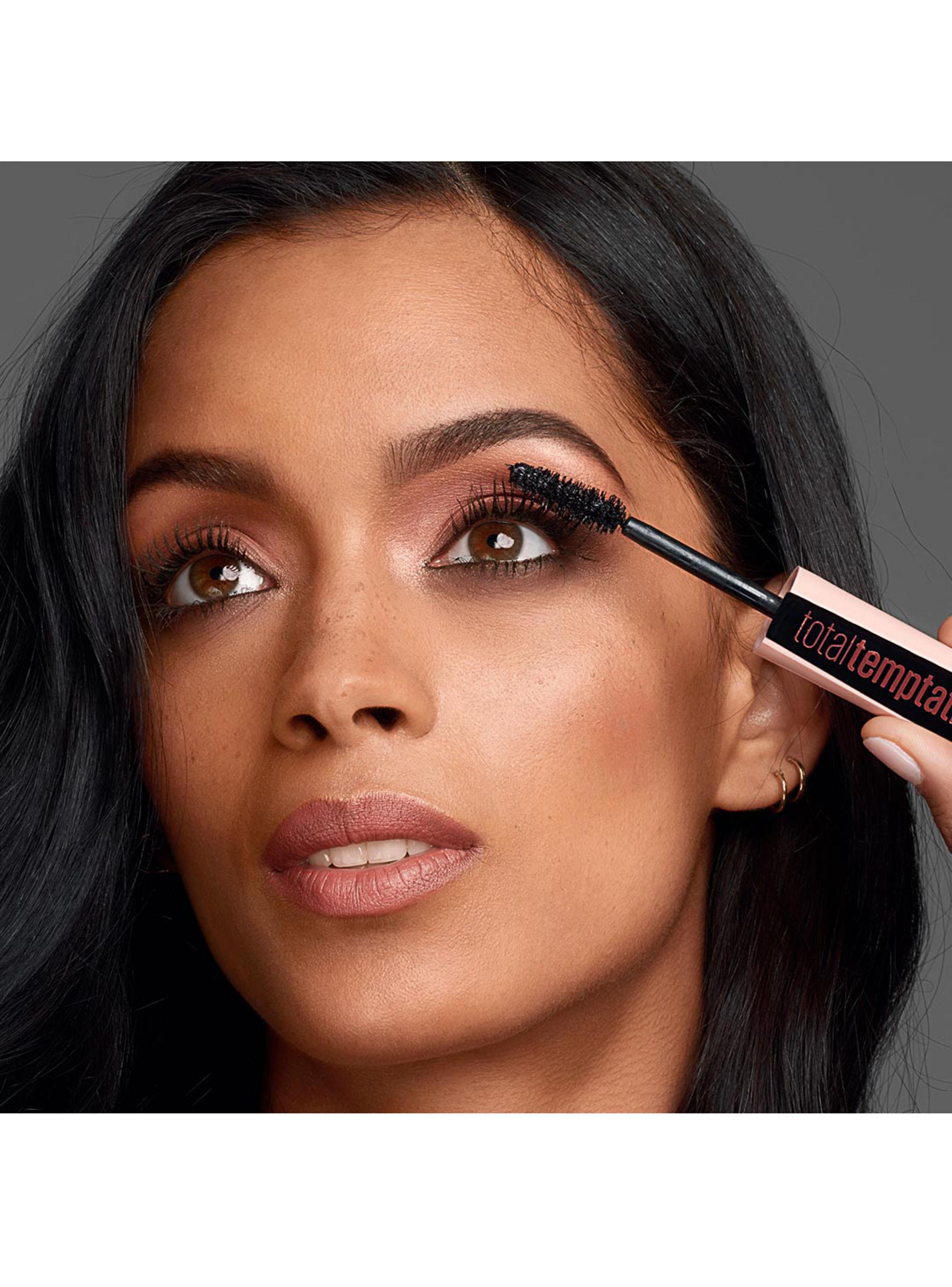 Máscara Pestañas Total Temptation Maybelline-5