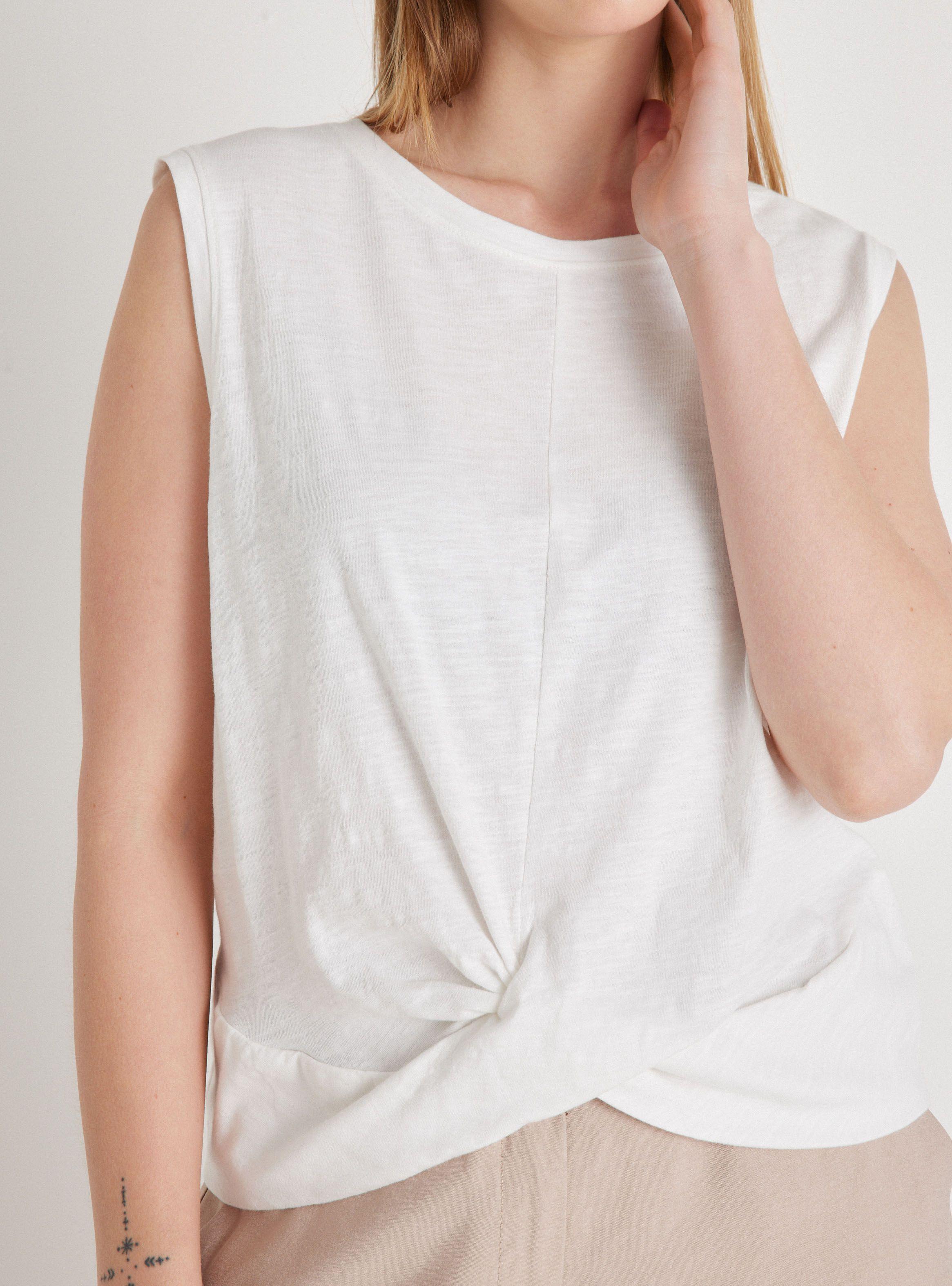 Polera Básica Sin Mangas Nudo Delantero-3