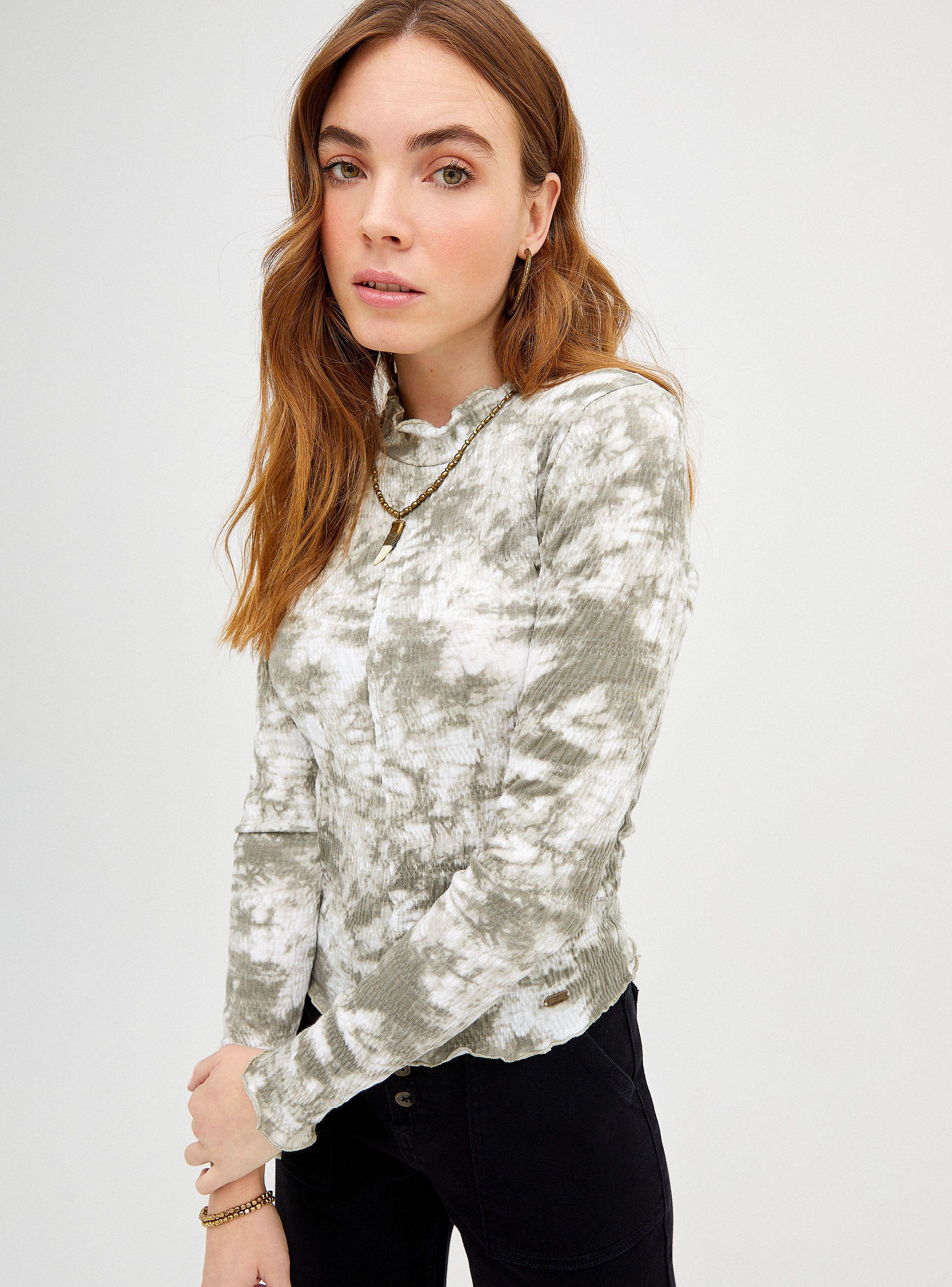 Polera con Cuello Estampado Tie Dye-2