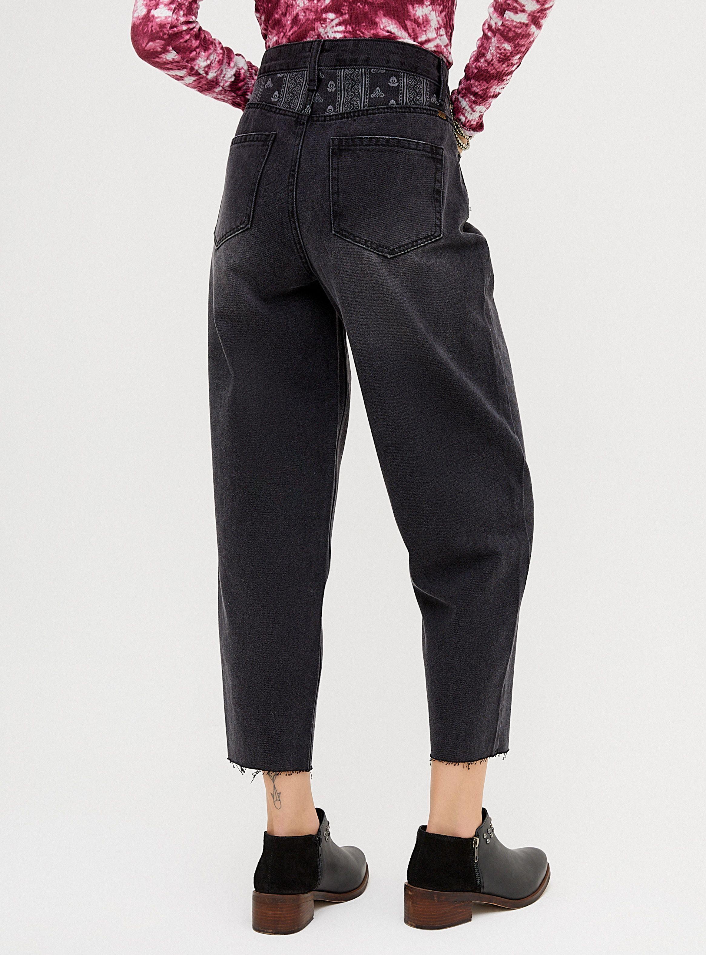 Pantalón Detalles Estampados-1