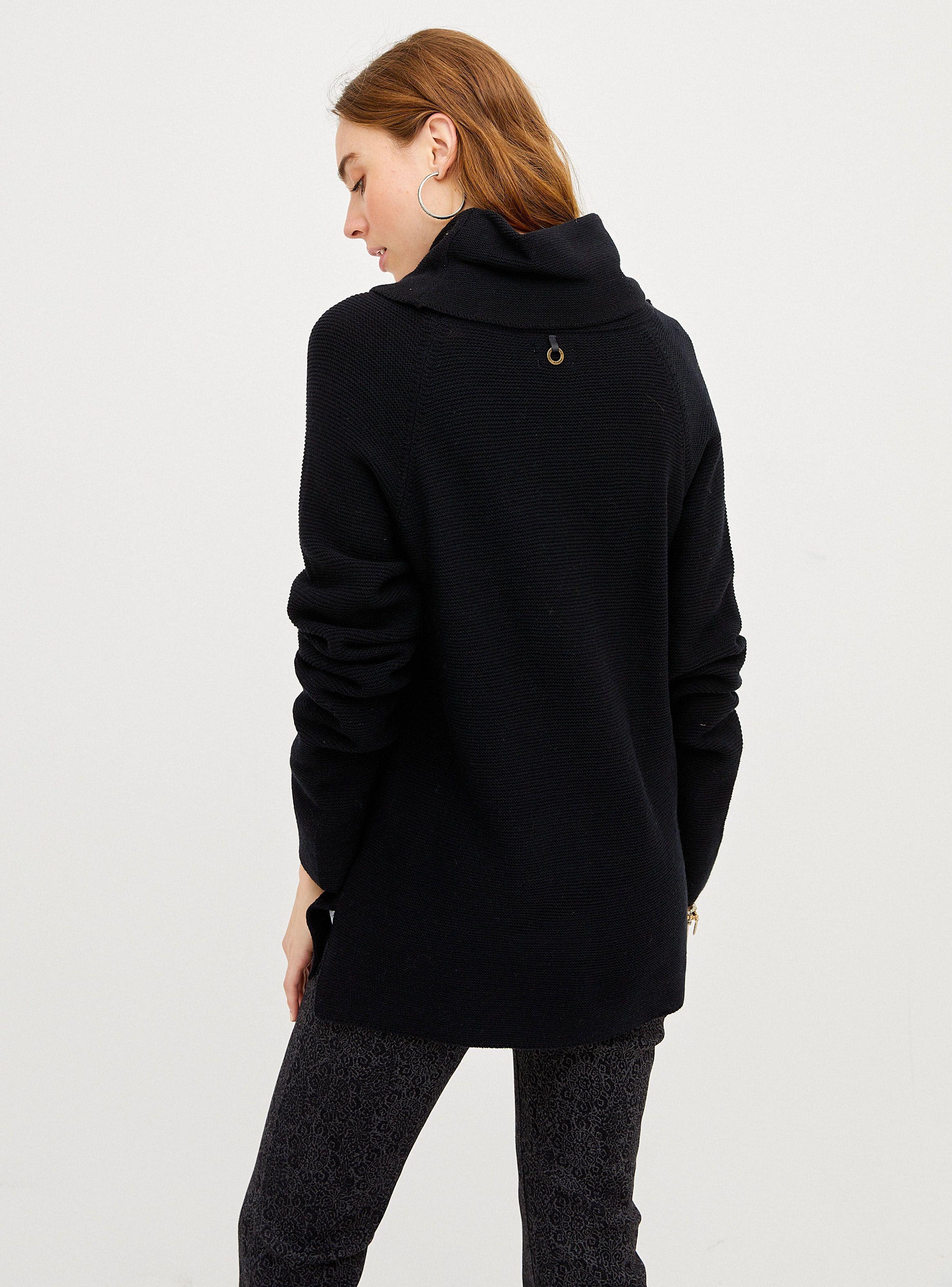 Sweater Largo Cuello Alto-1