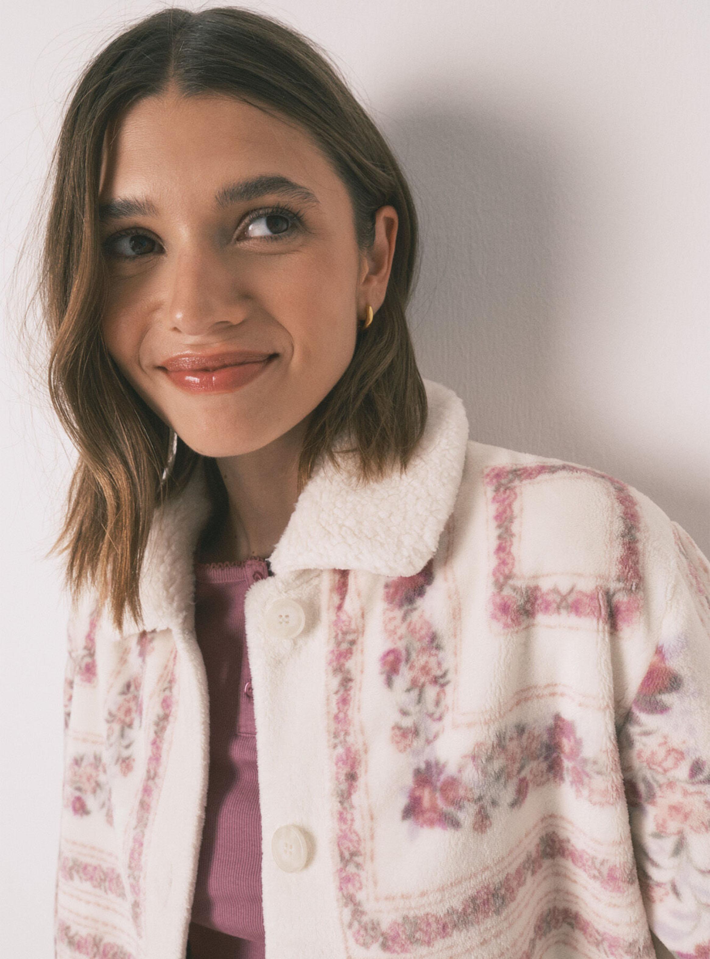 Bata Corta Polar Rosa-3