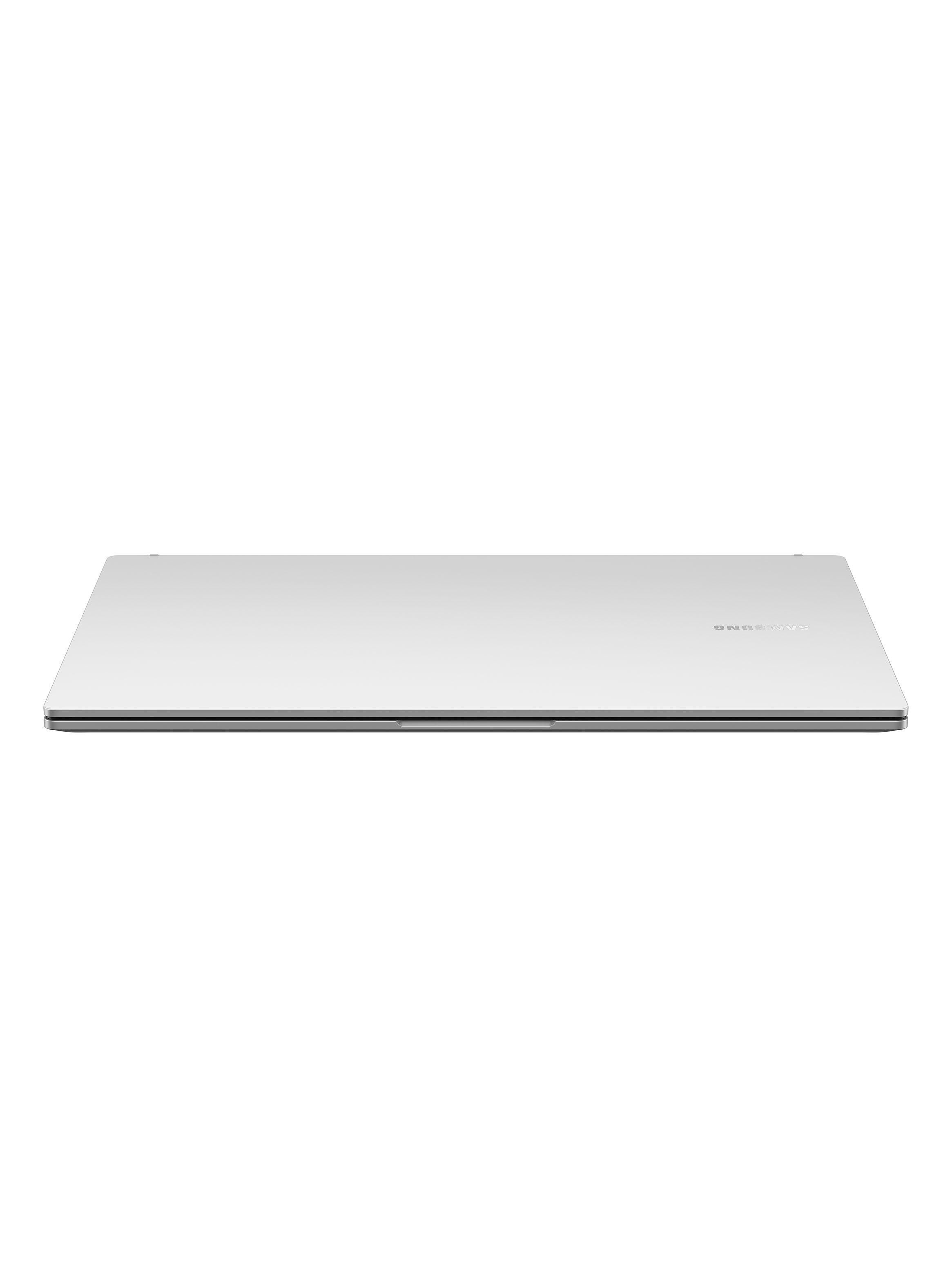 Notebook Galaxy Book 3 Intel Core i7 13va gen. 8GB RAM 512GB SSD 15.6" Color Plata-6