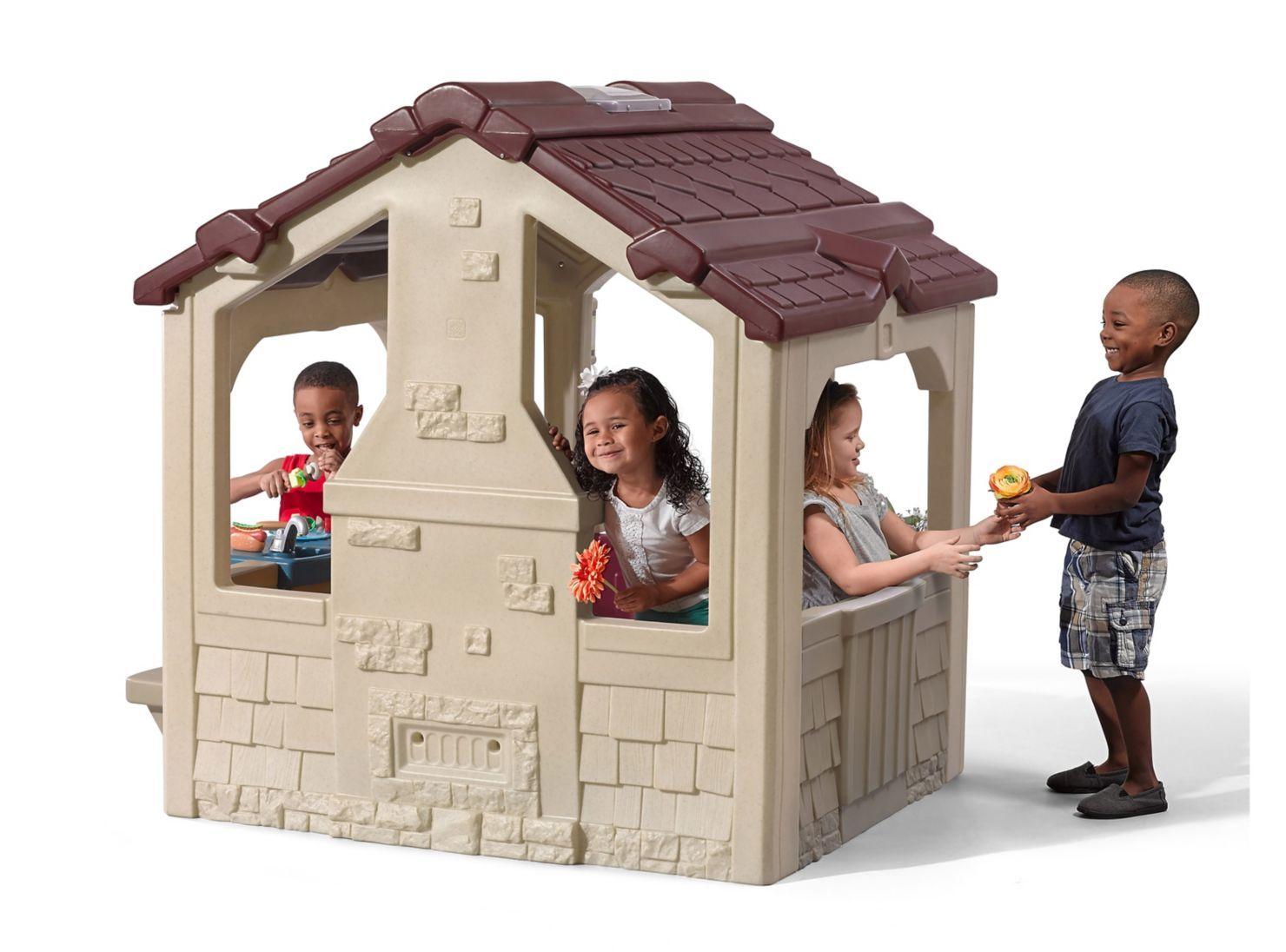 Casa de Juegos Encanto Step2-2