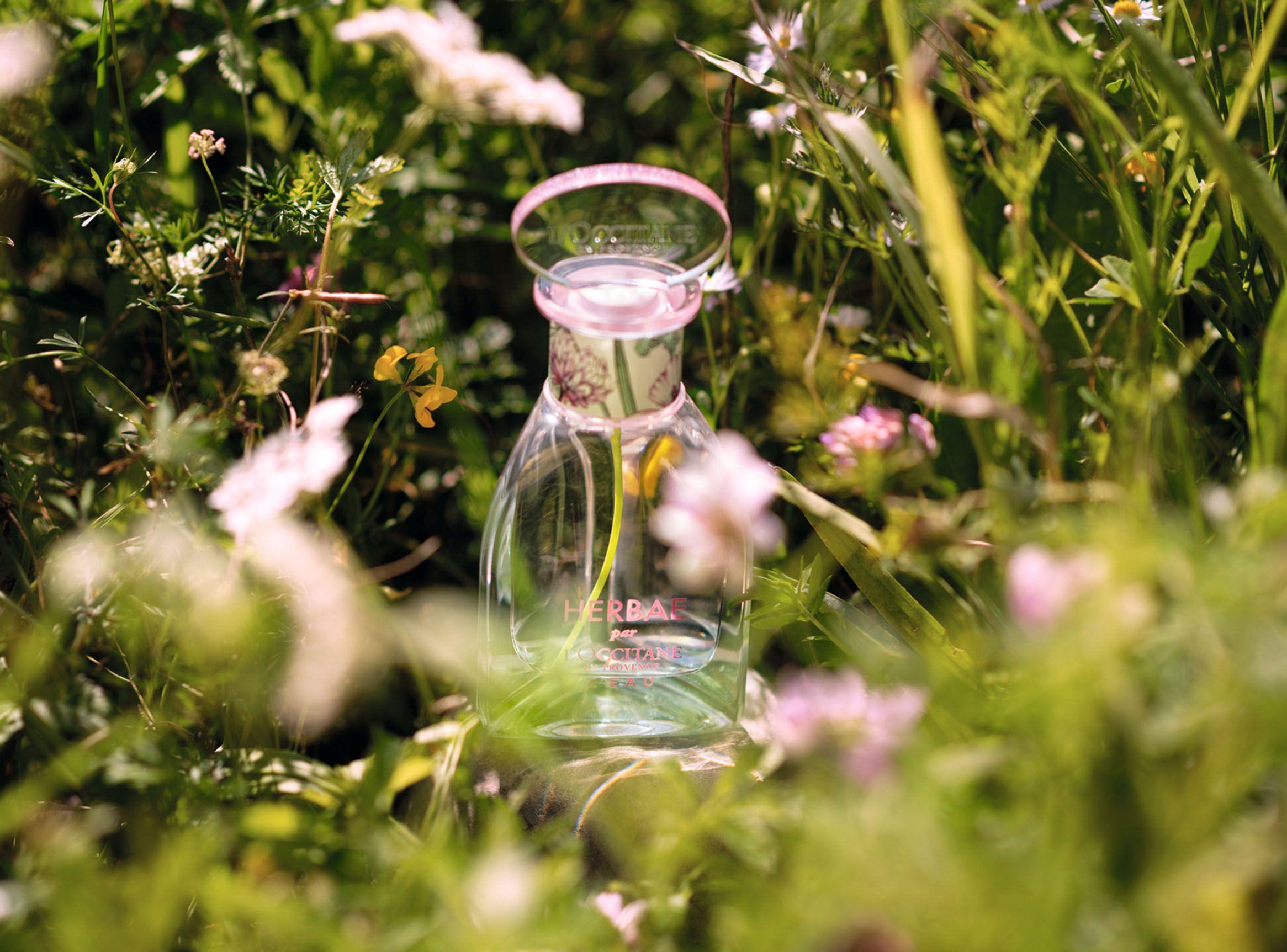 Perfume Herbae L'Eau EDT Mujer 50 ml-2