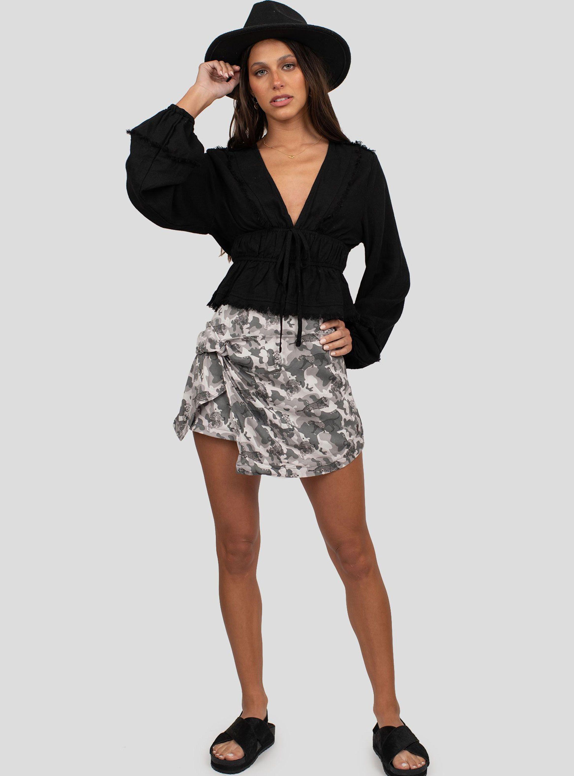 Short Garda Estampado Gris-2