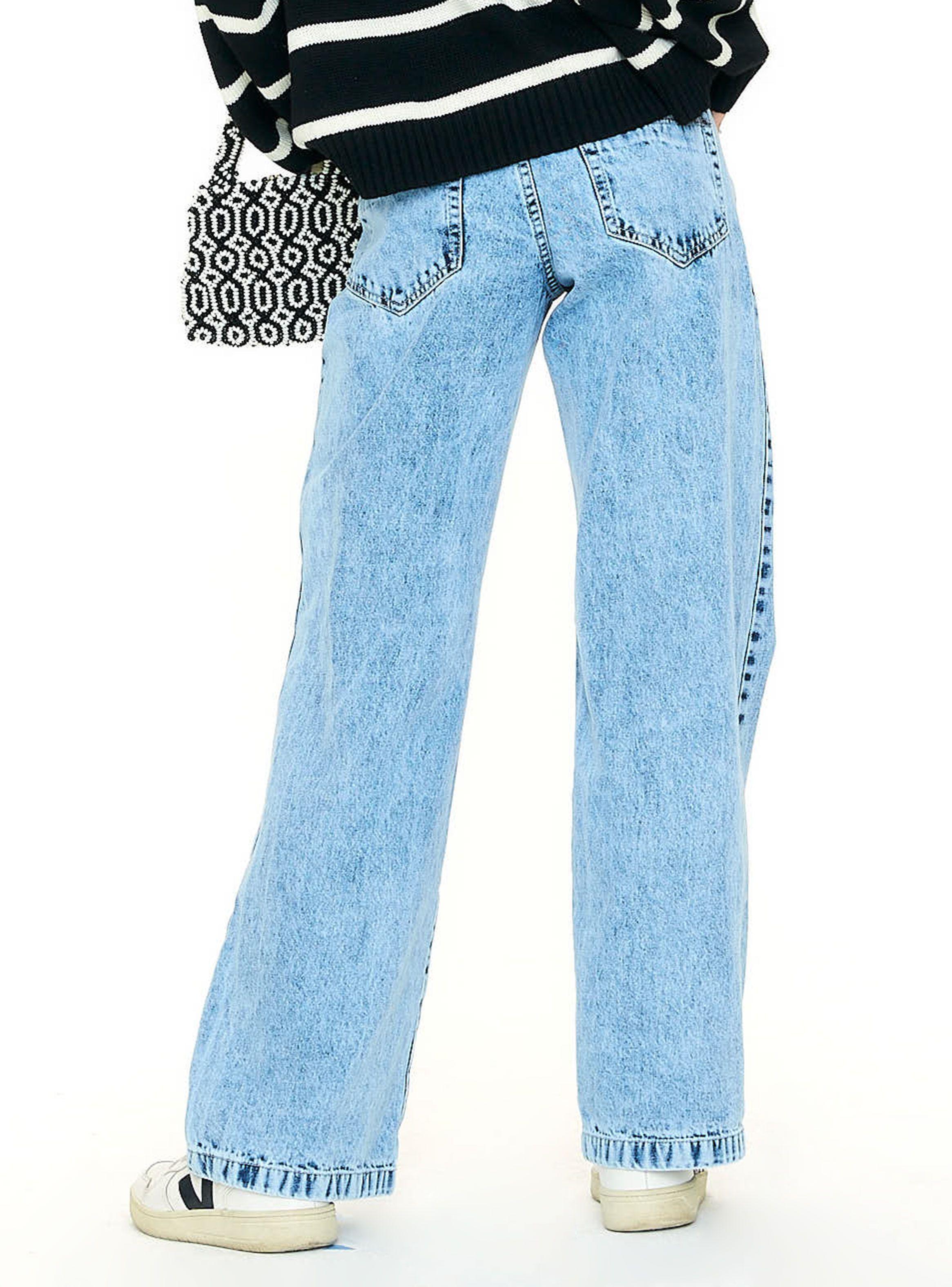Jeans Igna Tiro Medio Celeste-1