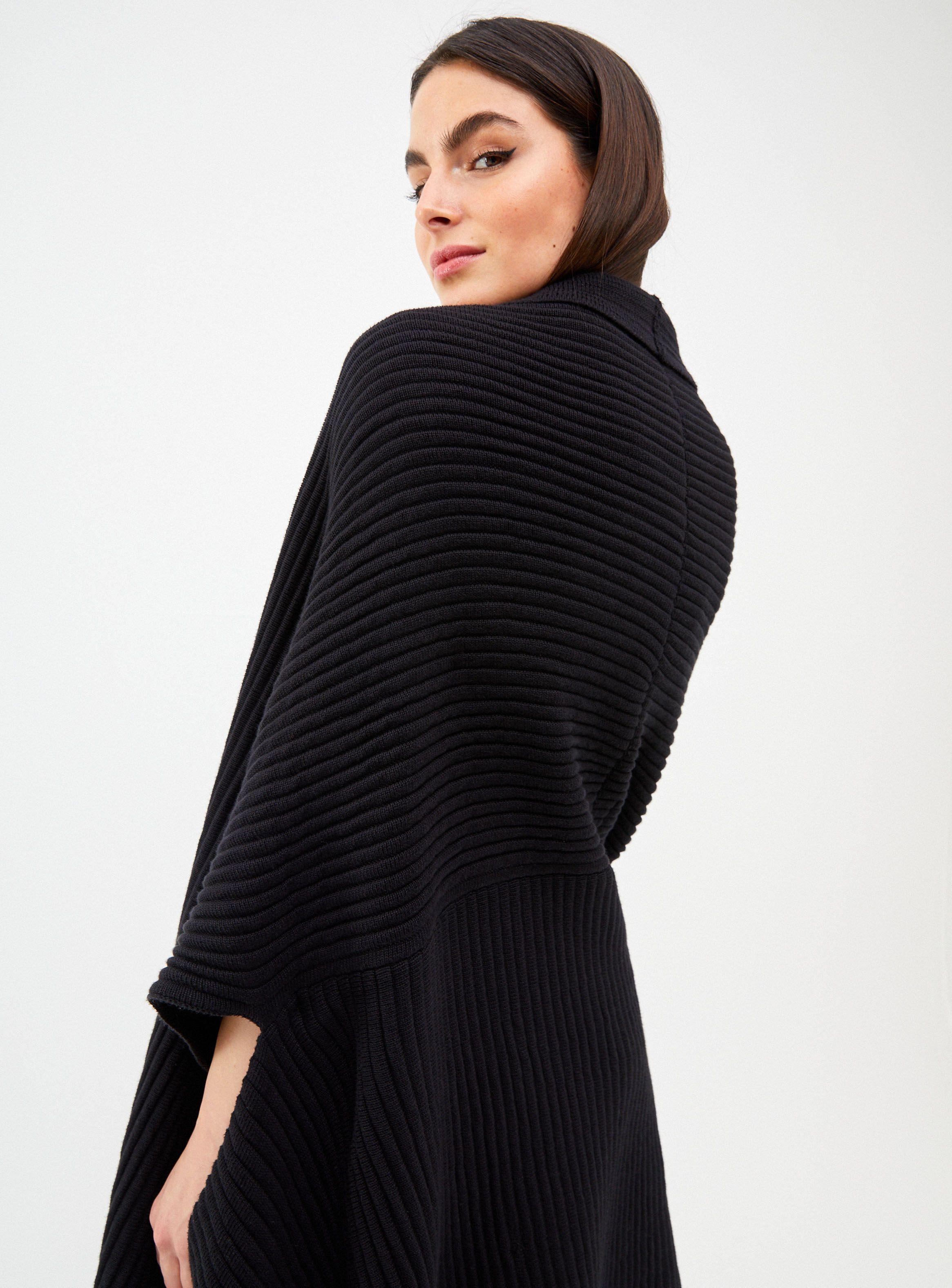 Poncho Cher Abierto Cuello Placard-3