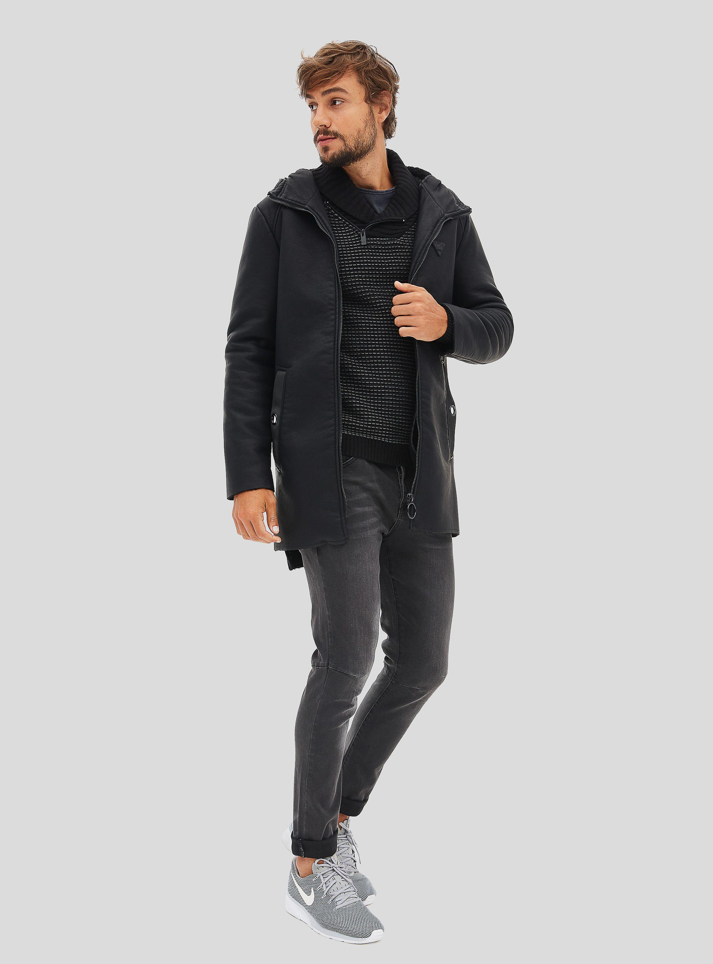 Chaqueta Negra JJO-3
