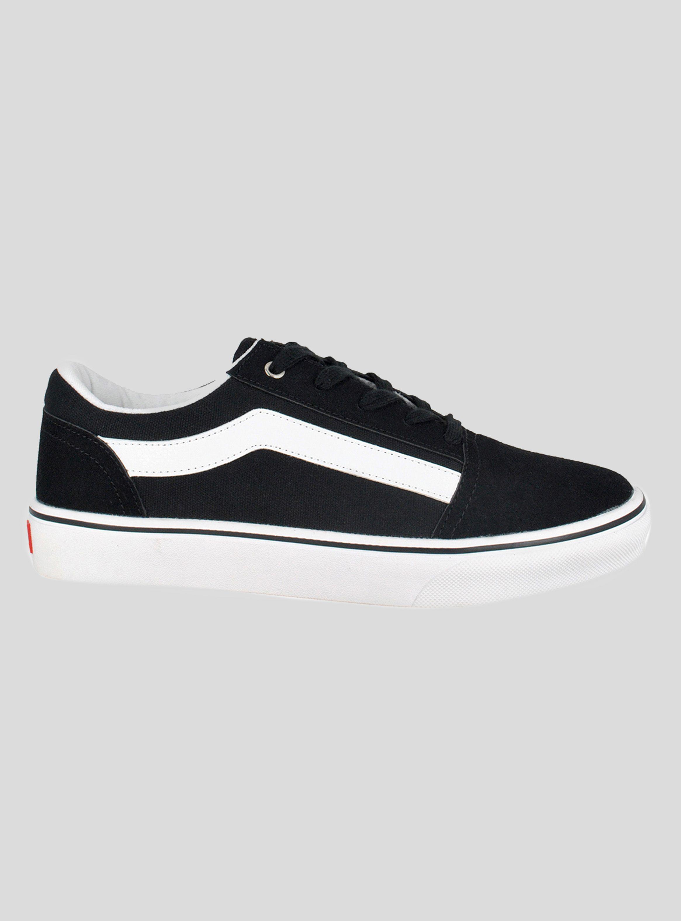 Zapatilla Komo2 Outdoor Lynx Negro Hombre-0
