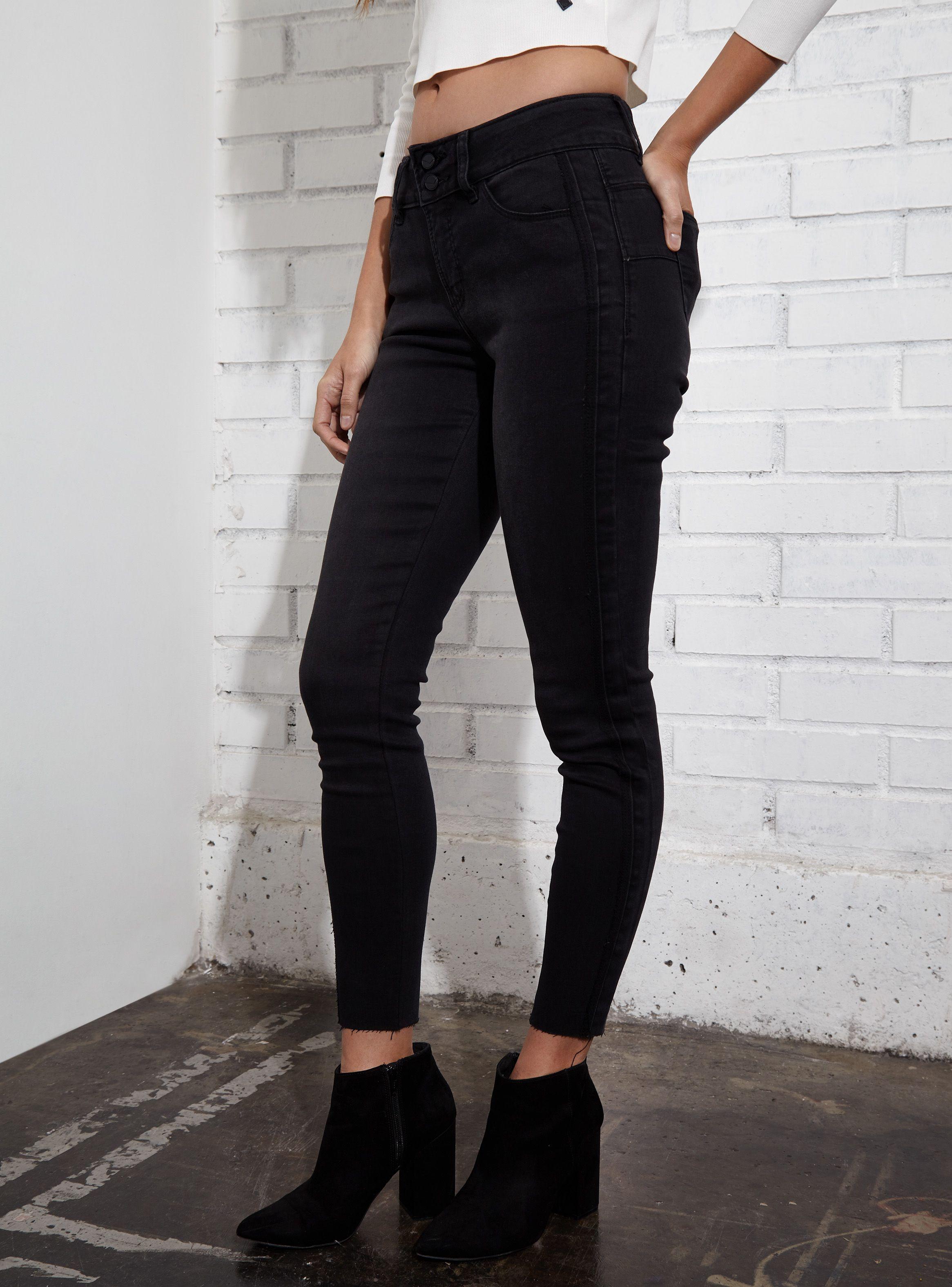 Jeans Negro Skinny Tiro Alto JJO-0