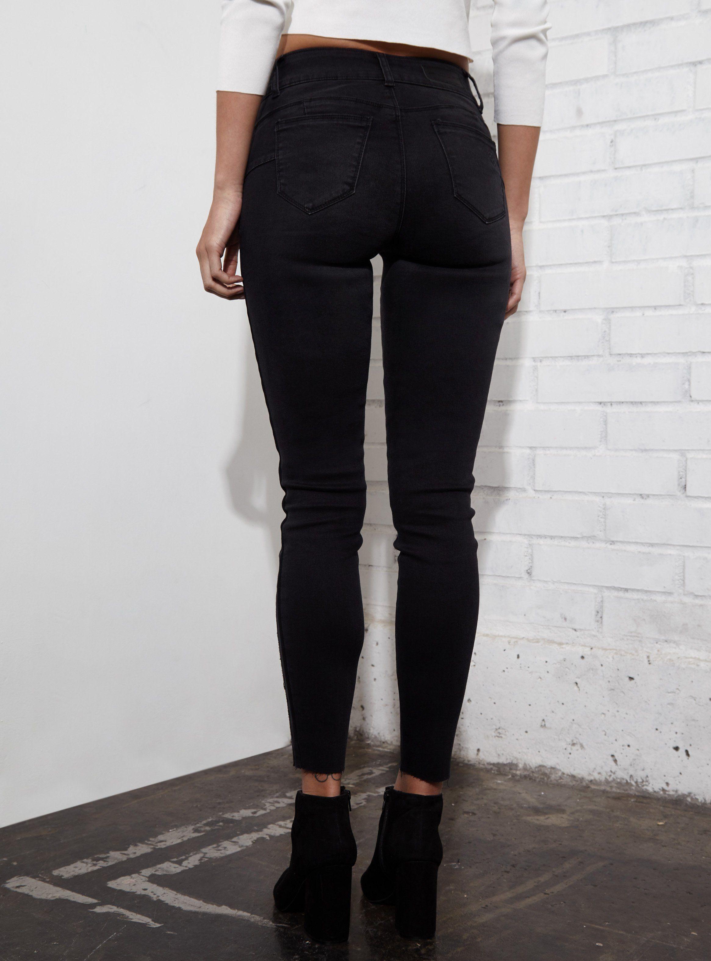 Jeans Negro Skinny Tiro Alto JJO-1