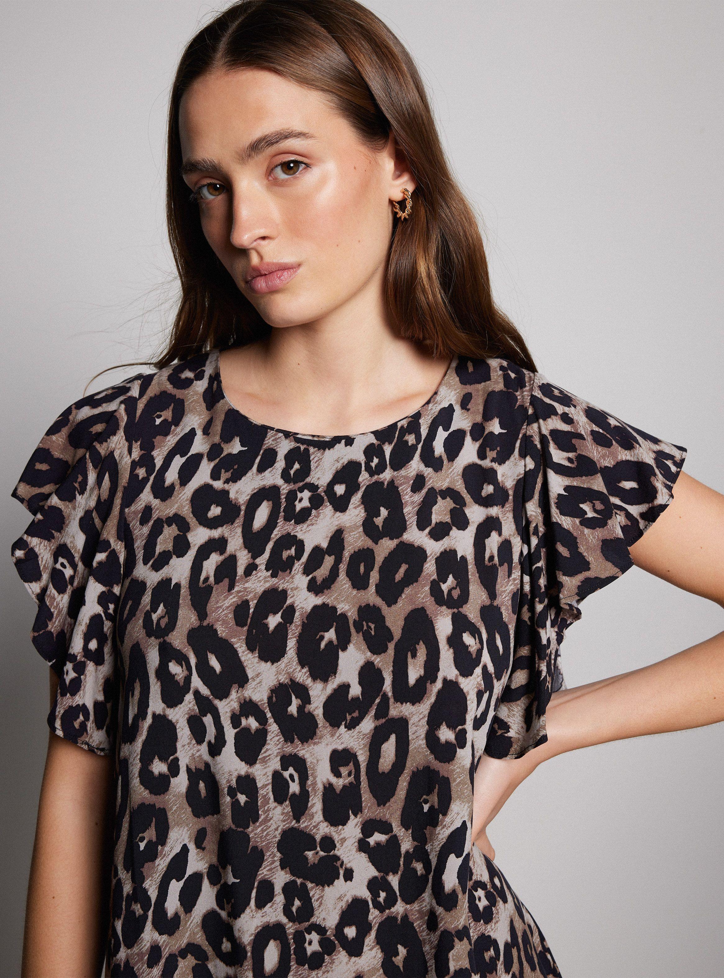 Vestido Corto Fluido Manga Vuelos-2