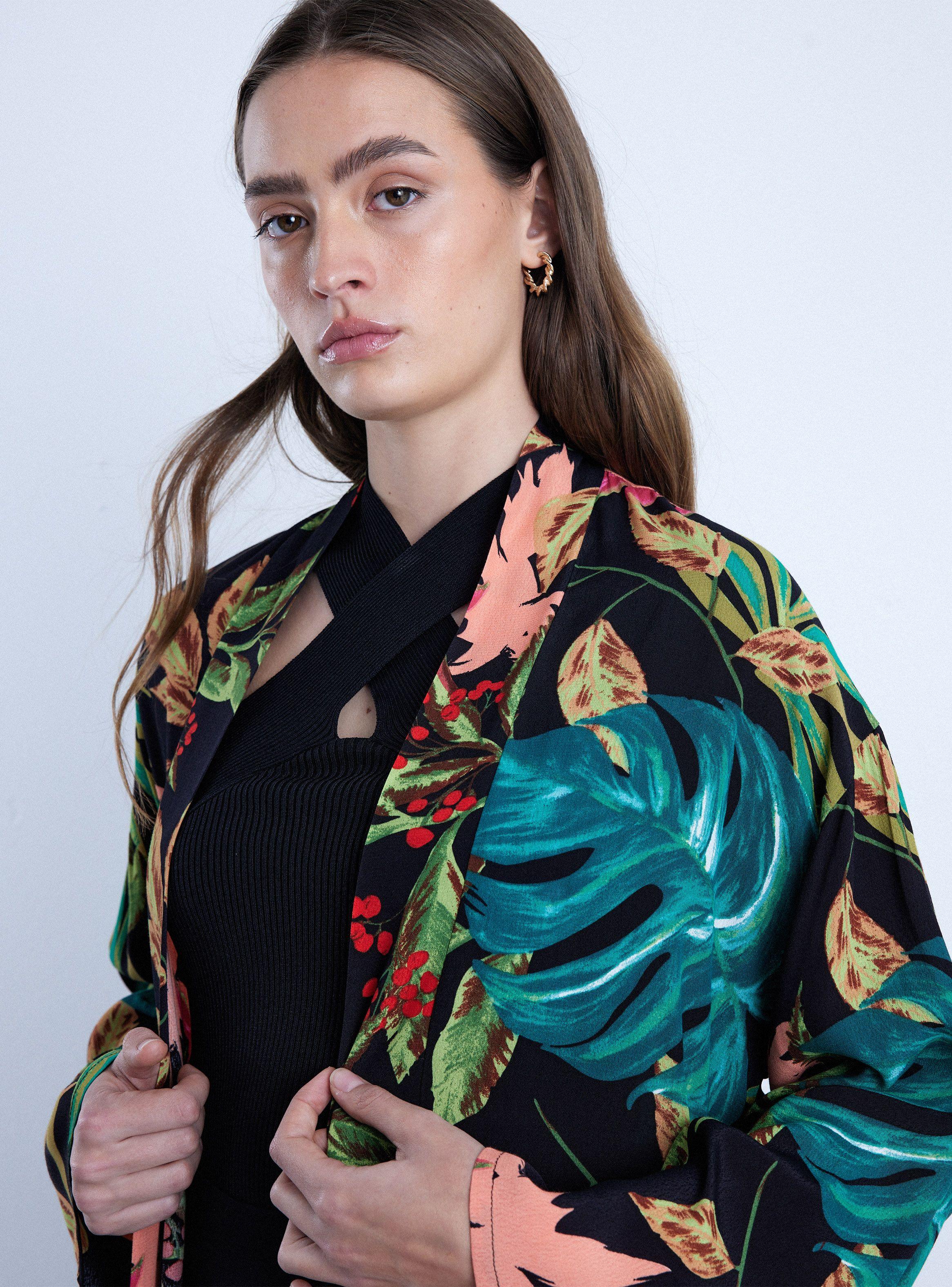 Blusa Kimono Estampado con Aberturas Laterales-2