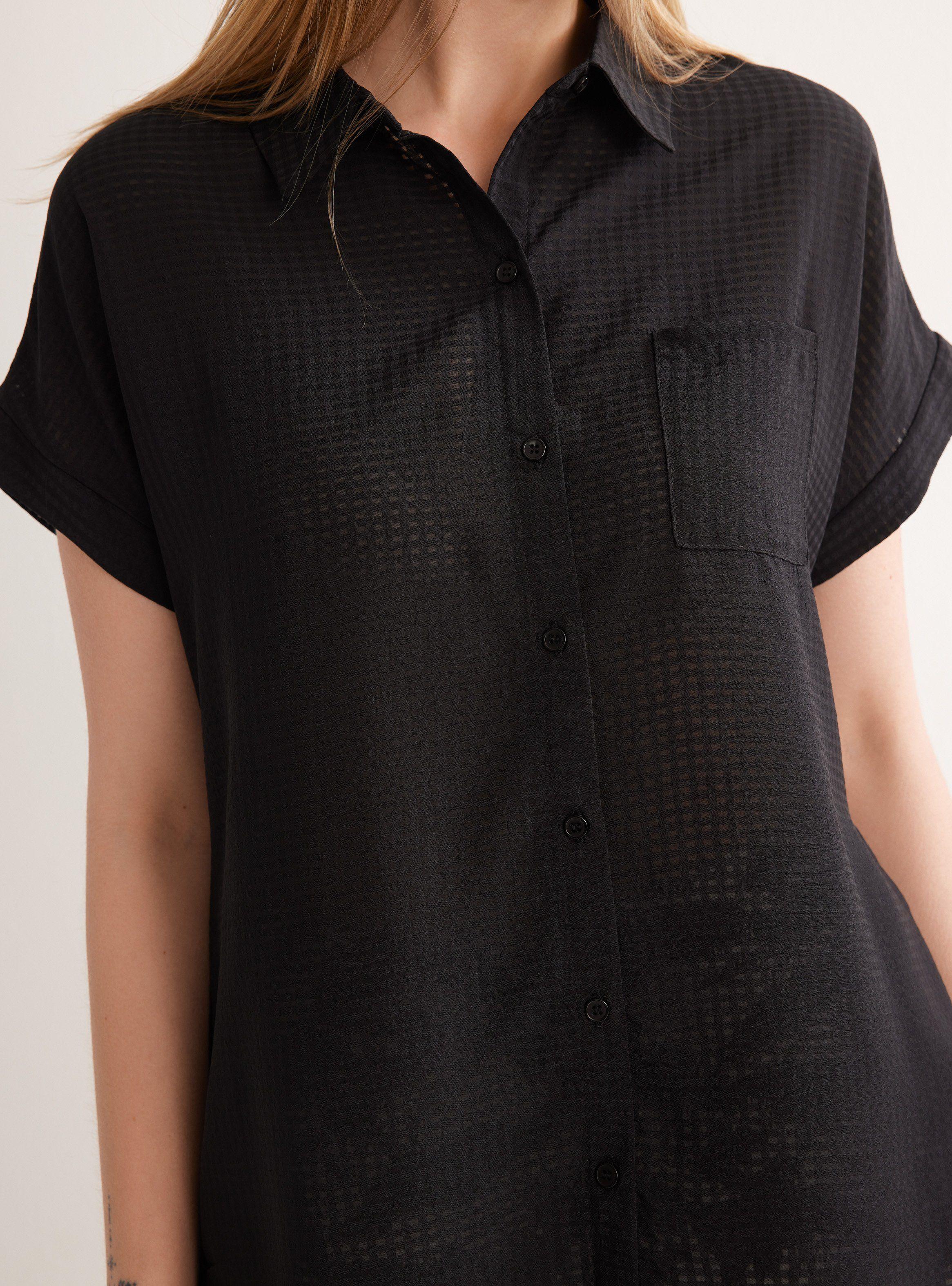 Blusa Bolsillo en Pecho-3