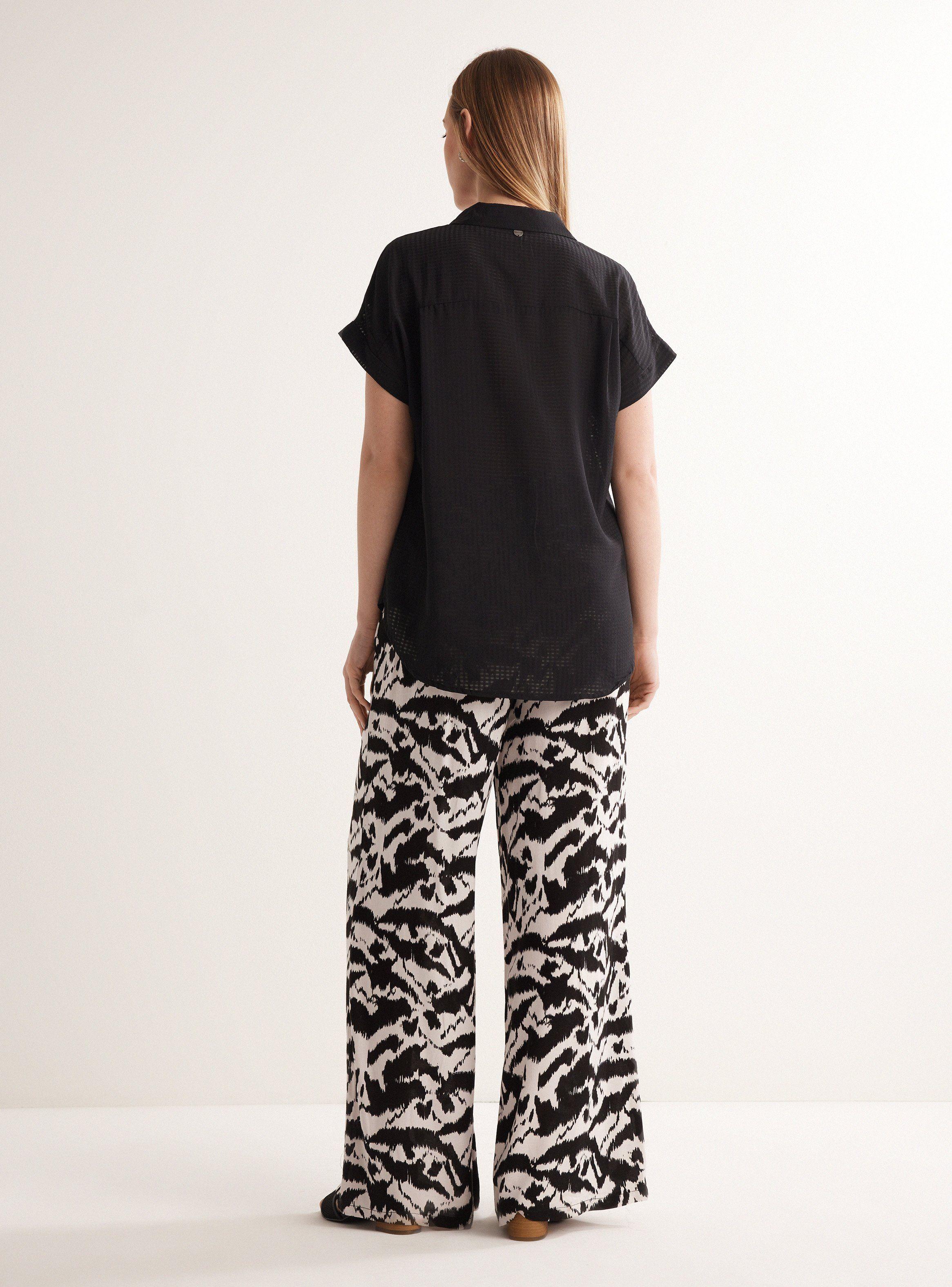 Blusa Bolsillo en Pecho-5