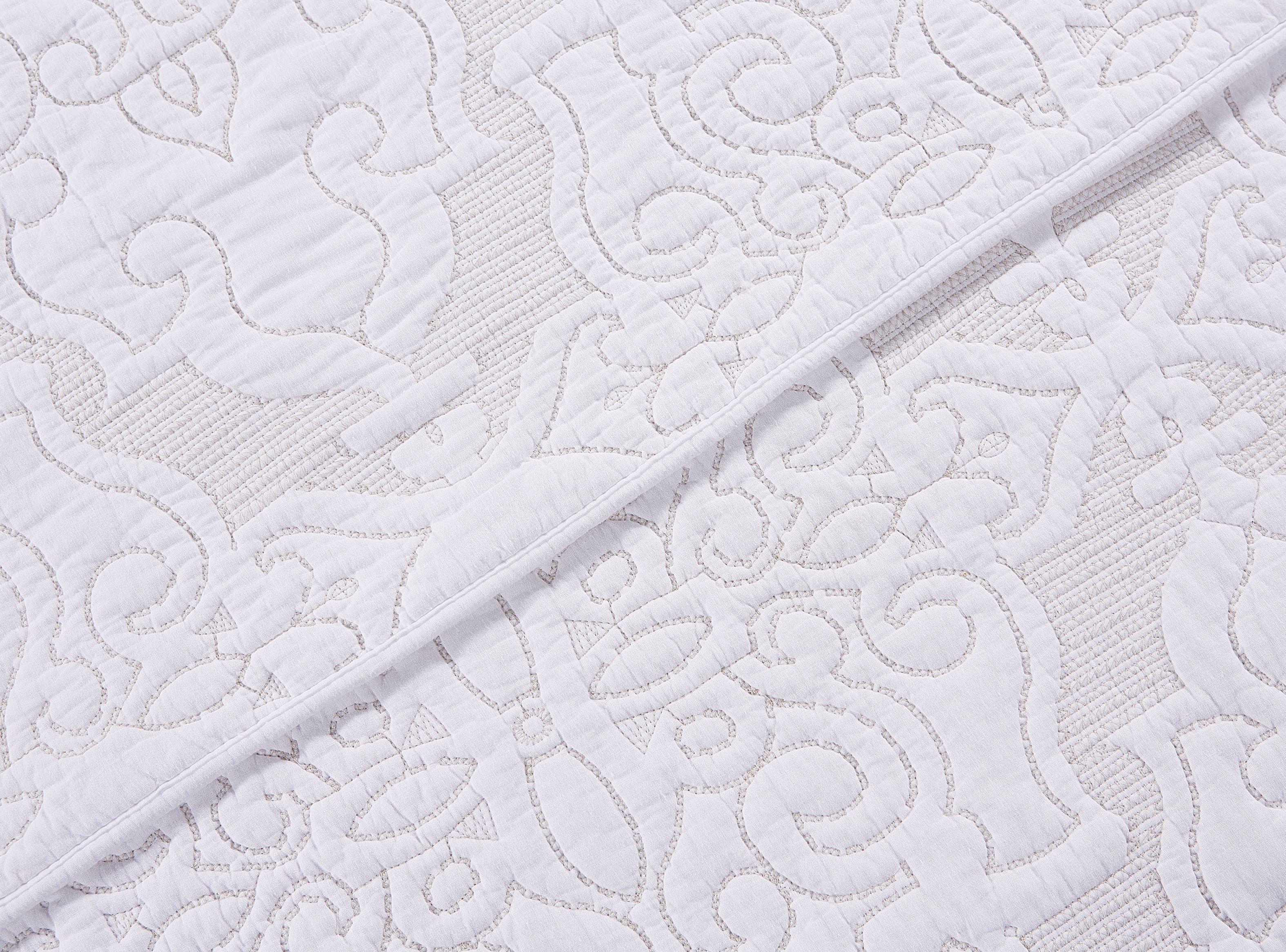 Quilt King Sarah Miller Stitching-1