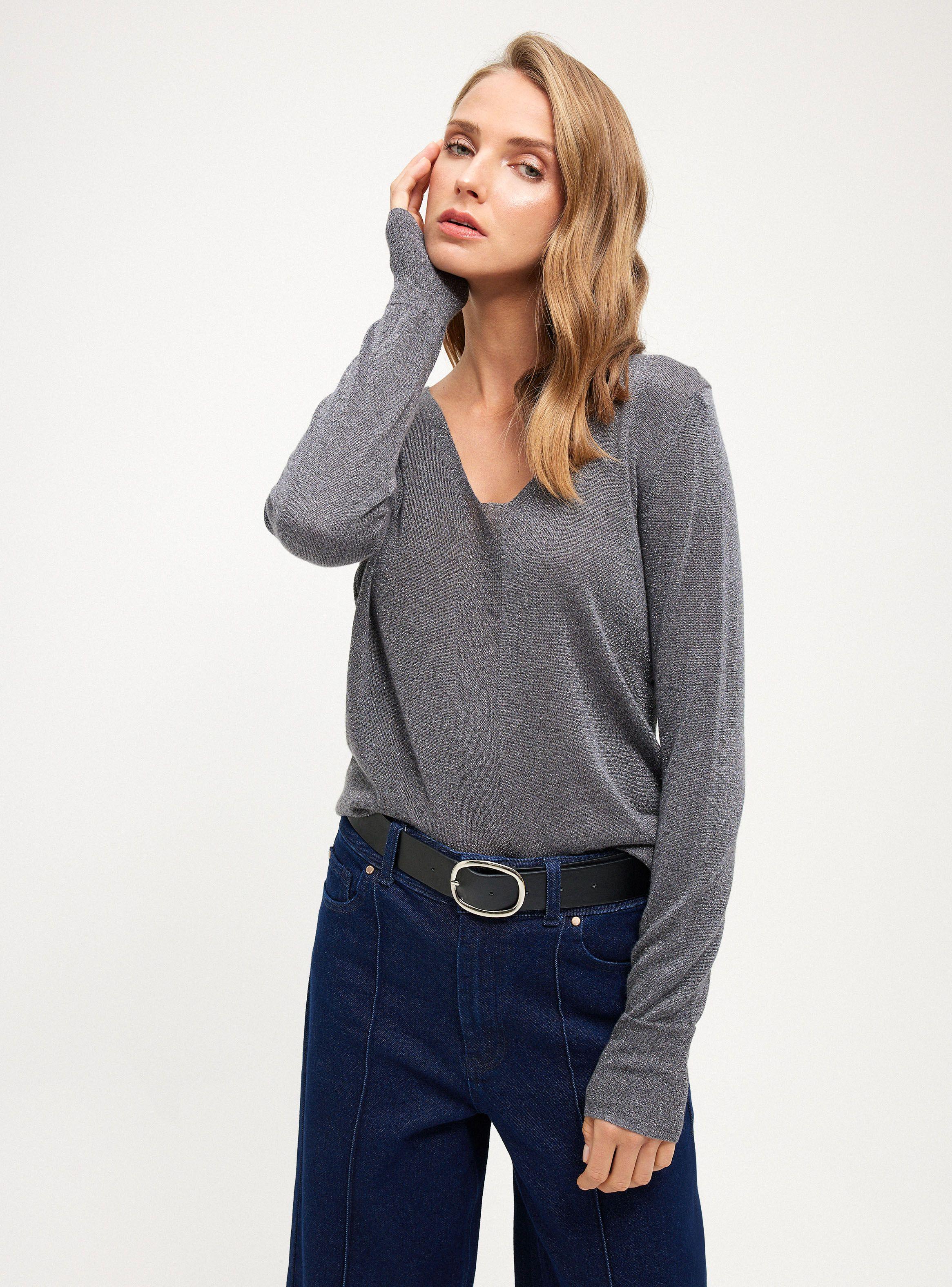 Sweater con Lurex Cuello V-0