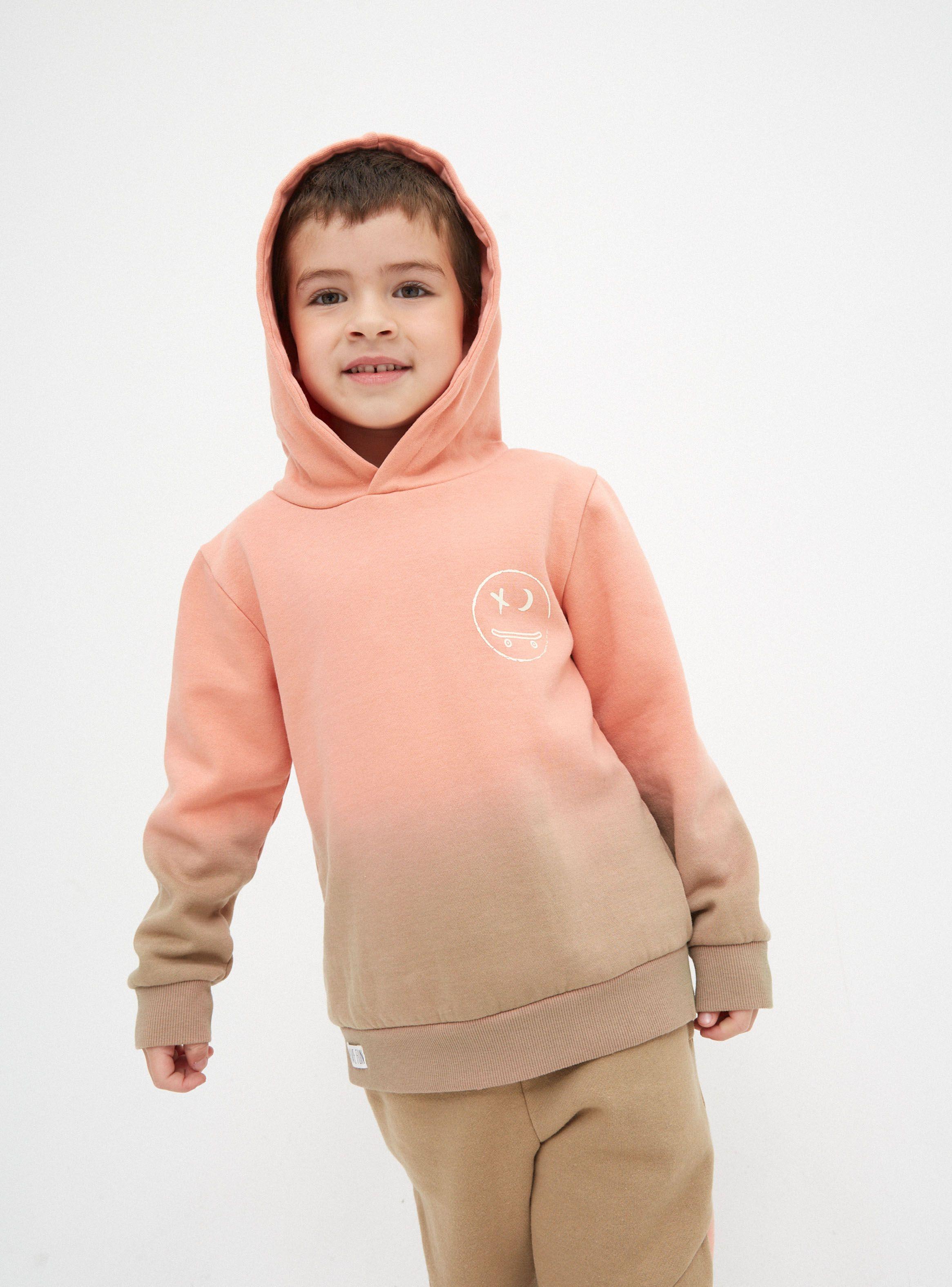 Polerón Teñido y Estampado Focal en el Pecho-0