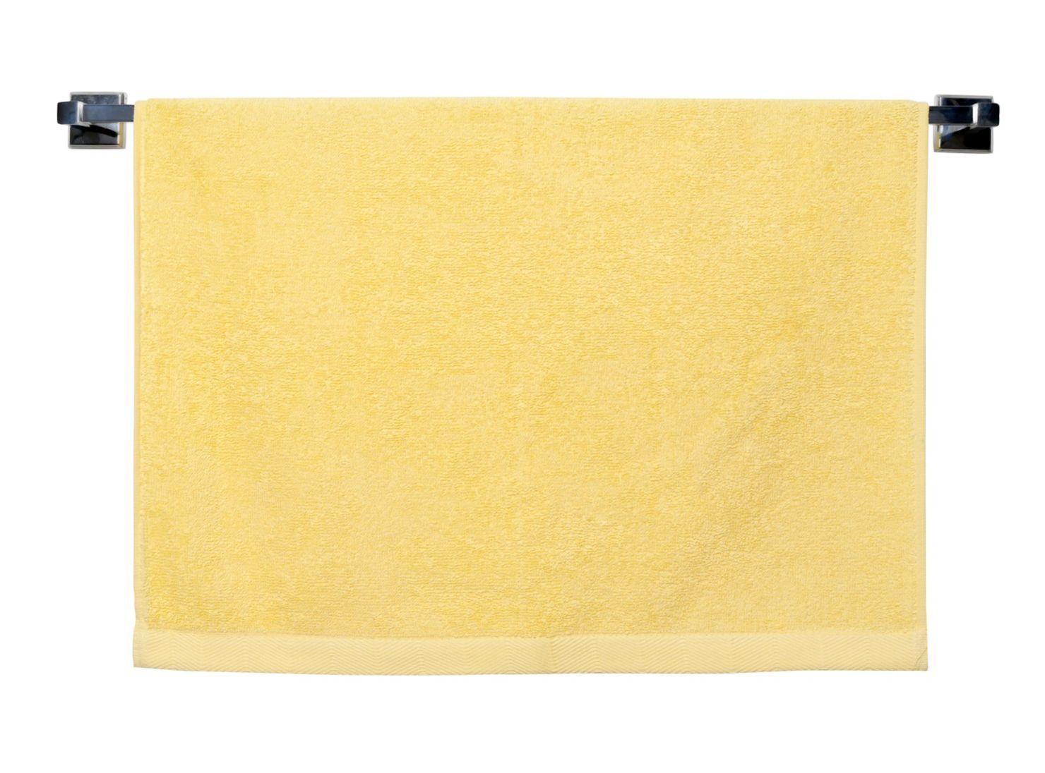 743