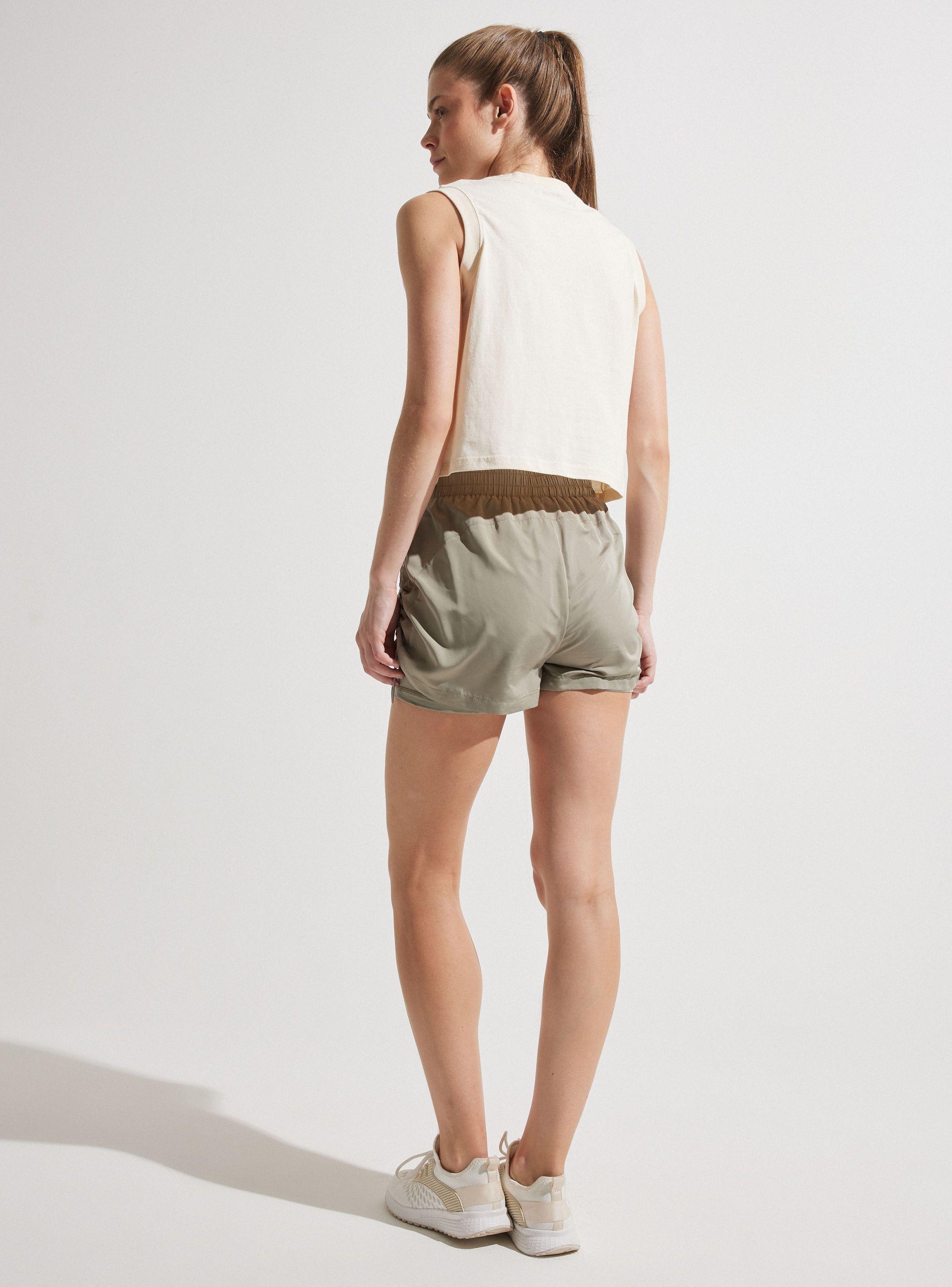 Short Versa Active-5
