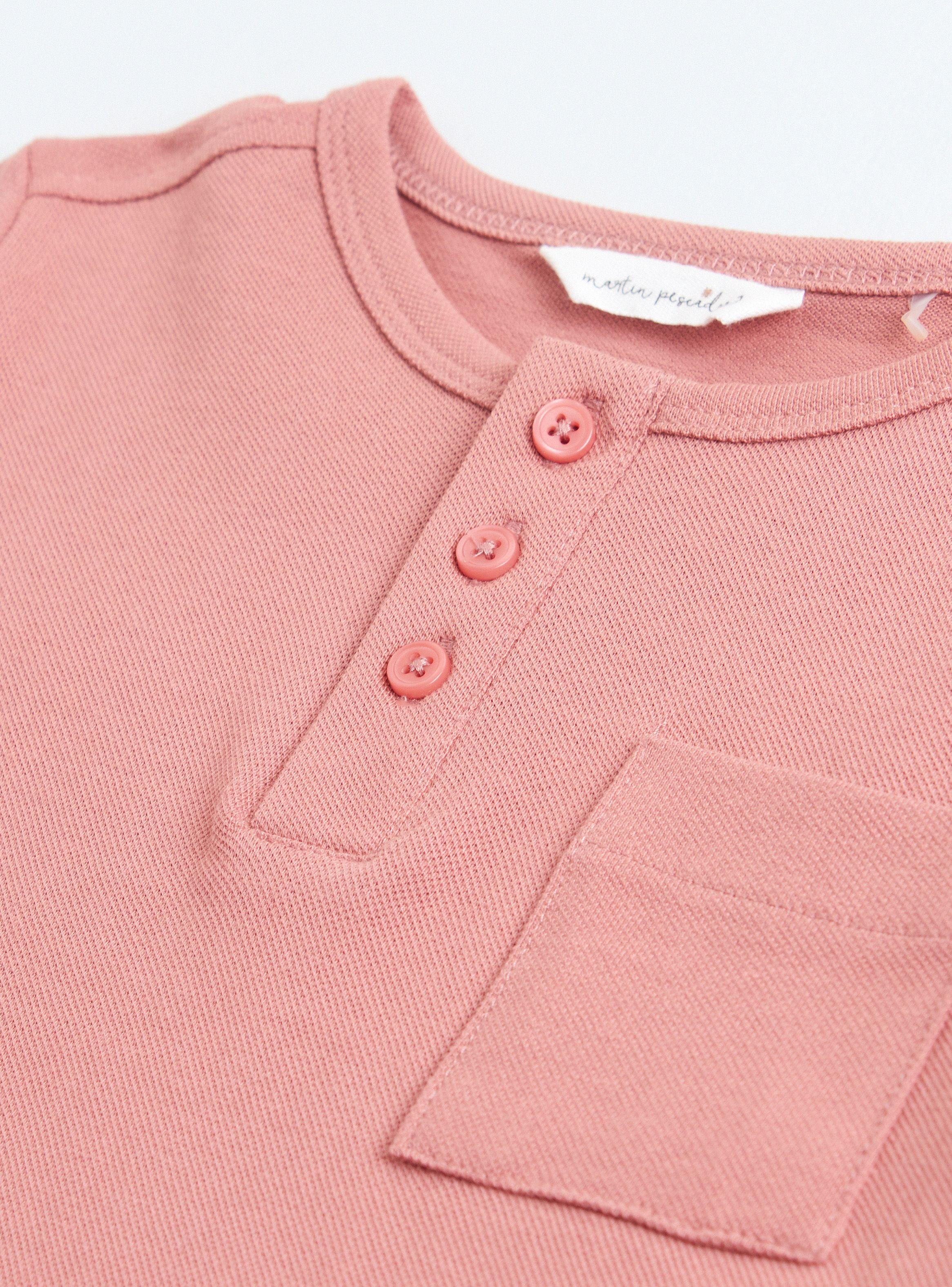 Polera de Piqué con 3 Botones delanteros y Bolsillo-2