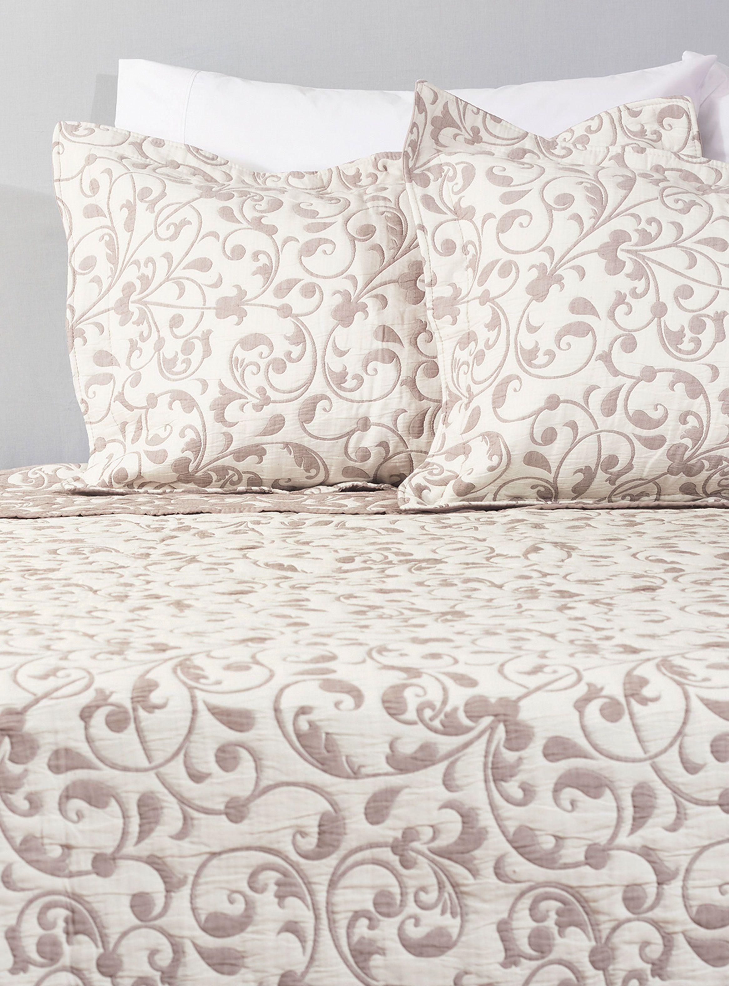 Cubrecama 1.5 Plazas Jacquard Cassis Café-0