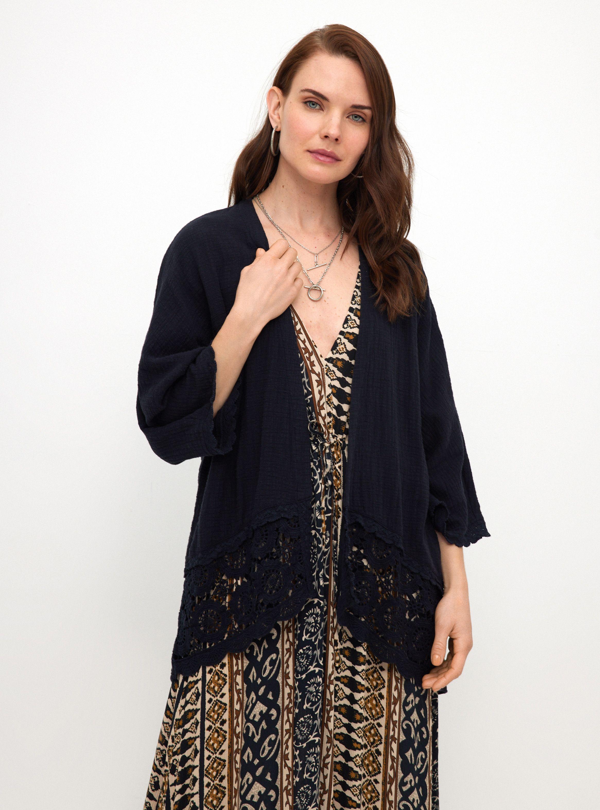 Blusa con Aplicaciones en Macramé-0