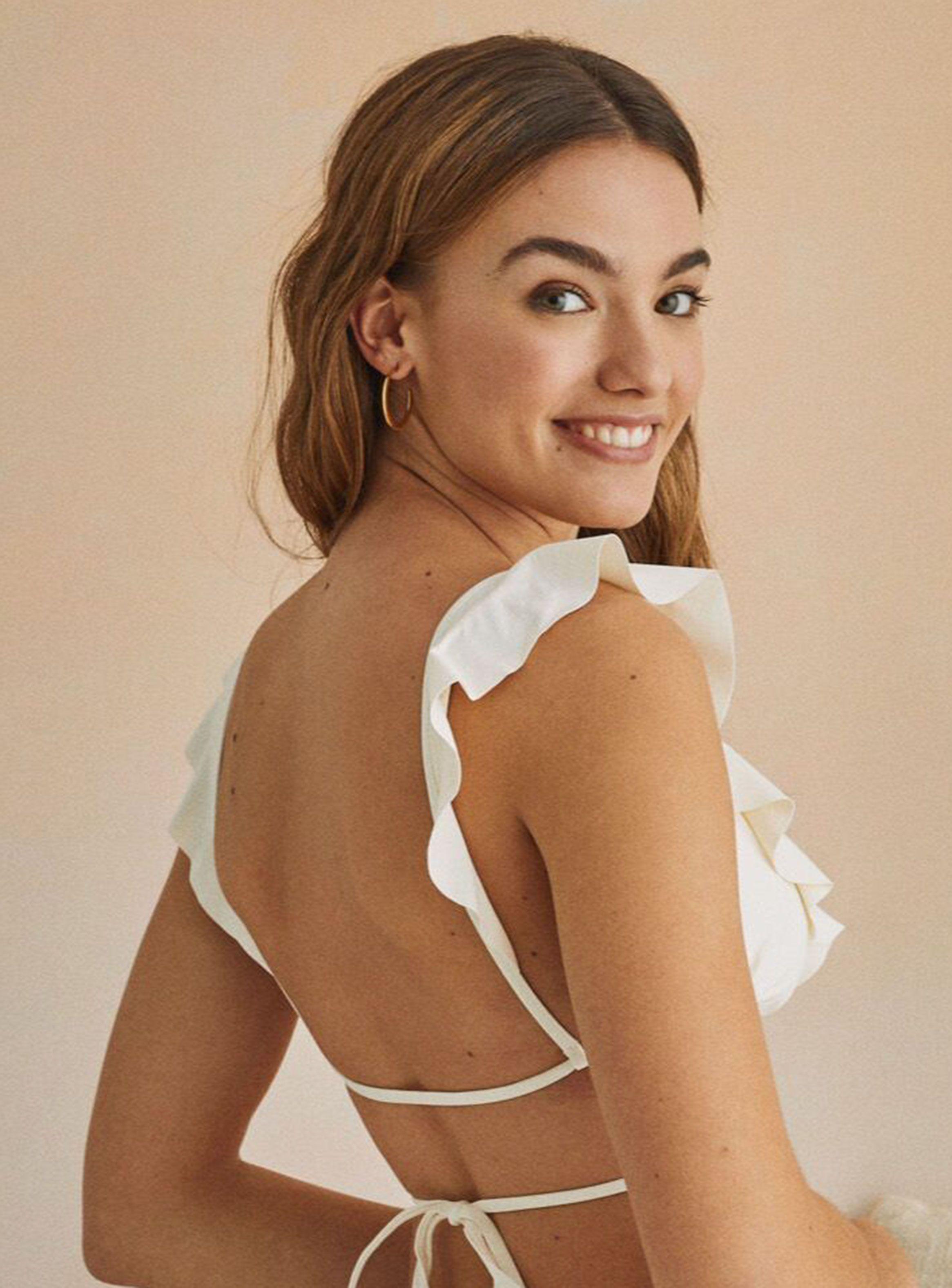 Top Bikini Triangular Volantes Marfil-1