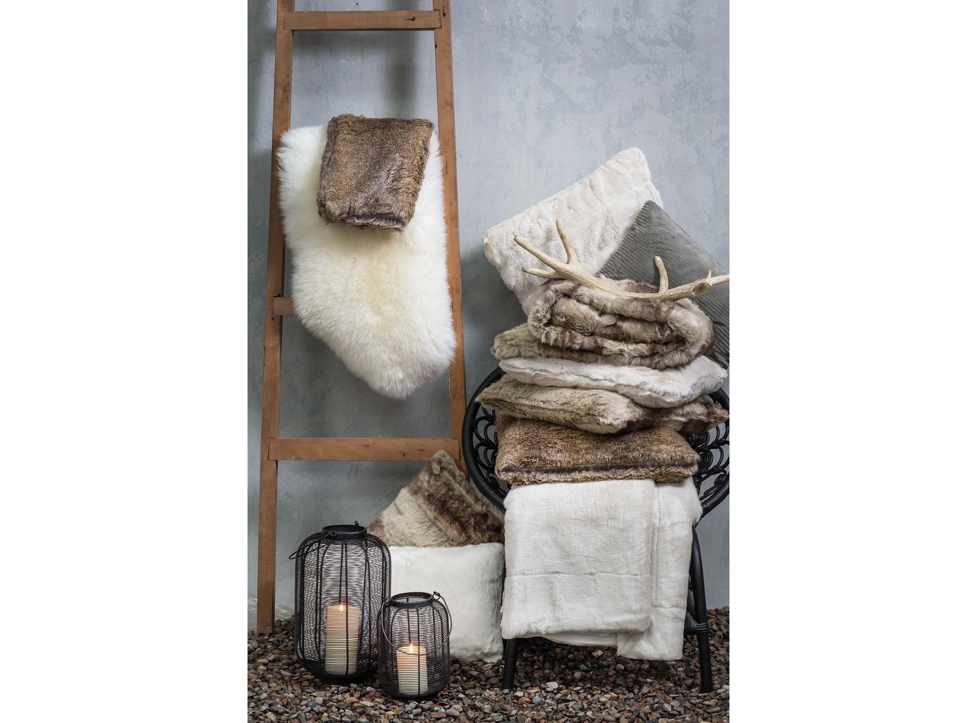 Cojín Alaniz Home Peludo Lineas 45x45 cm-4