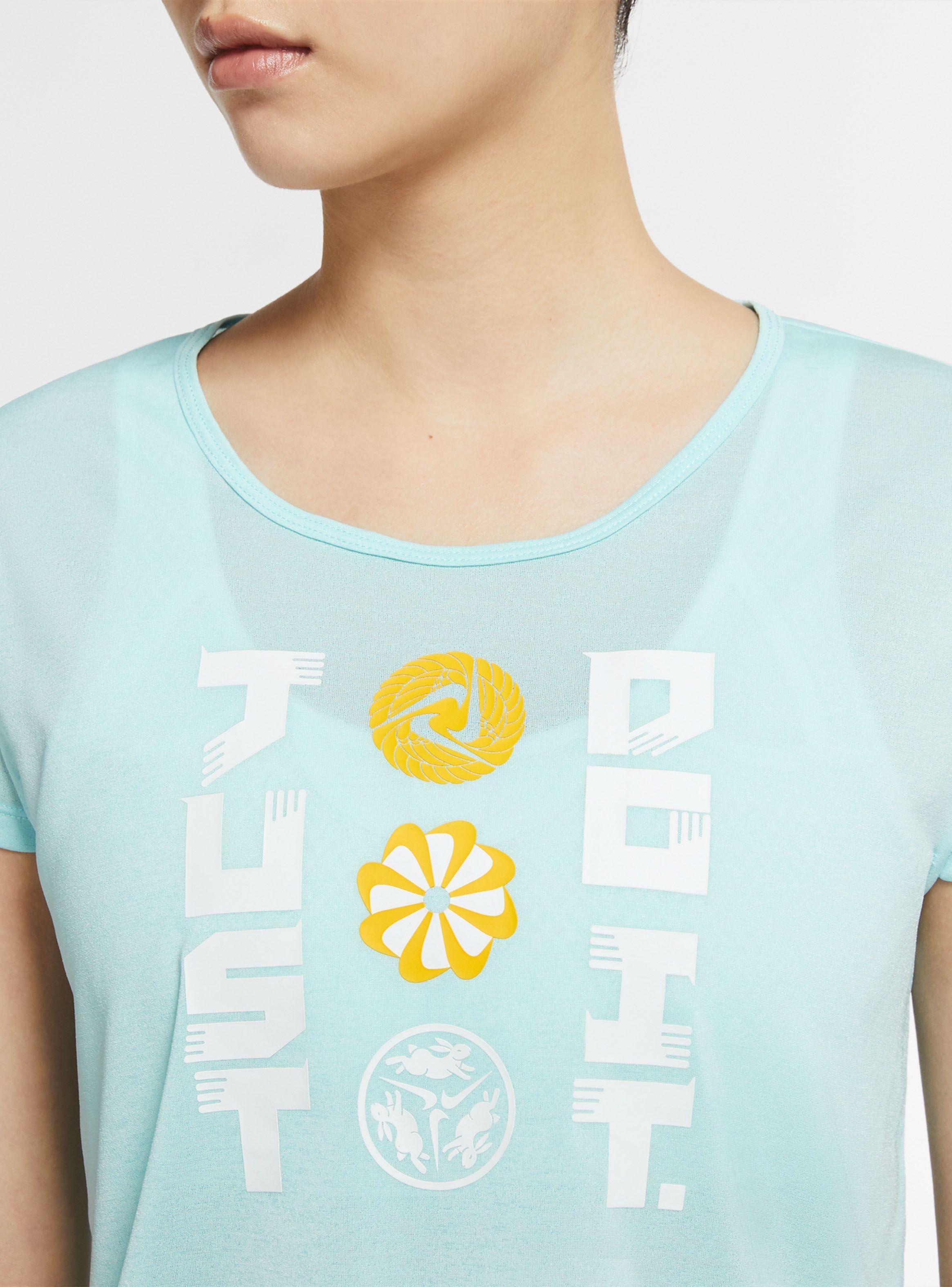 Polera Nike Icon Clash Epic Lux Mujer-3