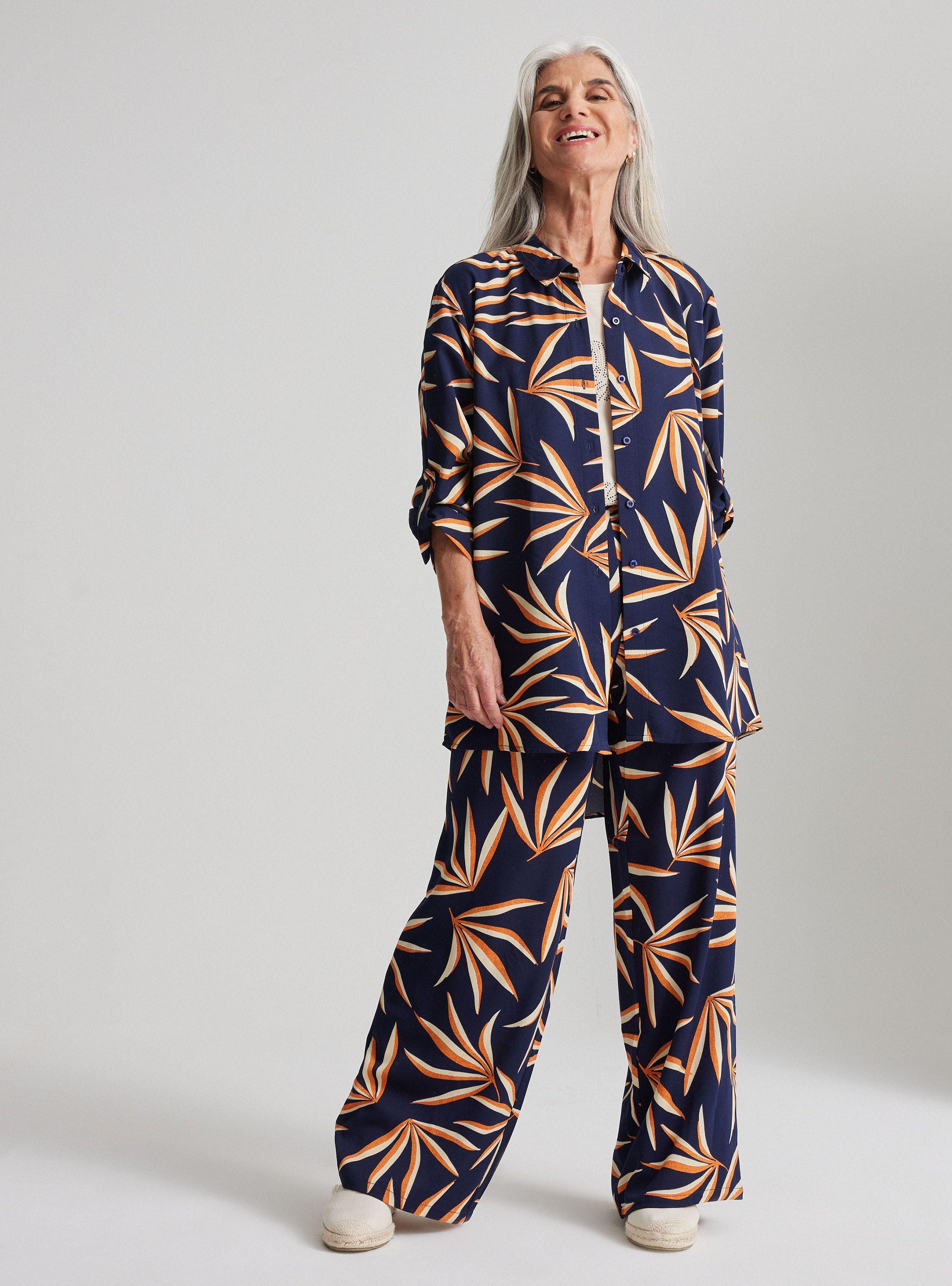 Blusa Camisa Estampada Botón en Manga-4