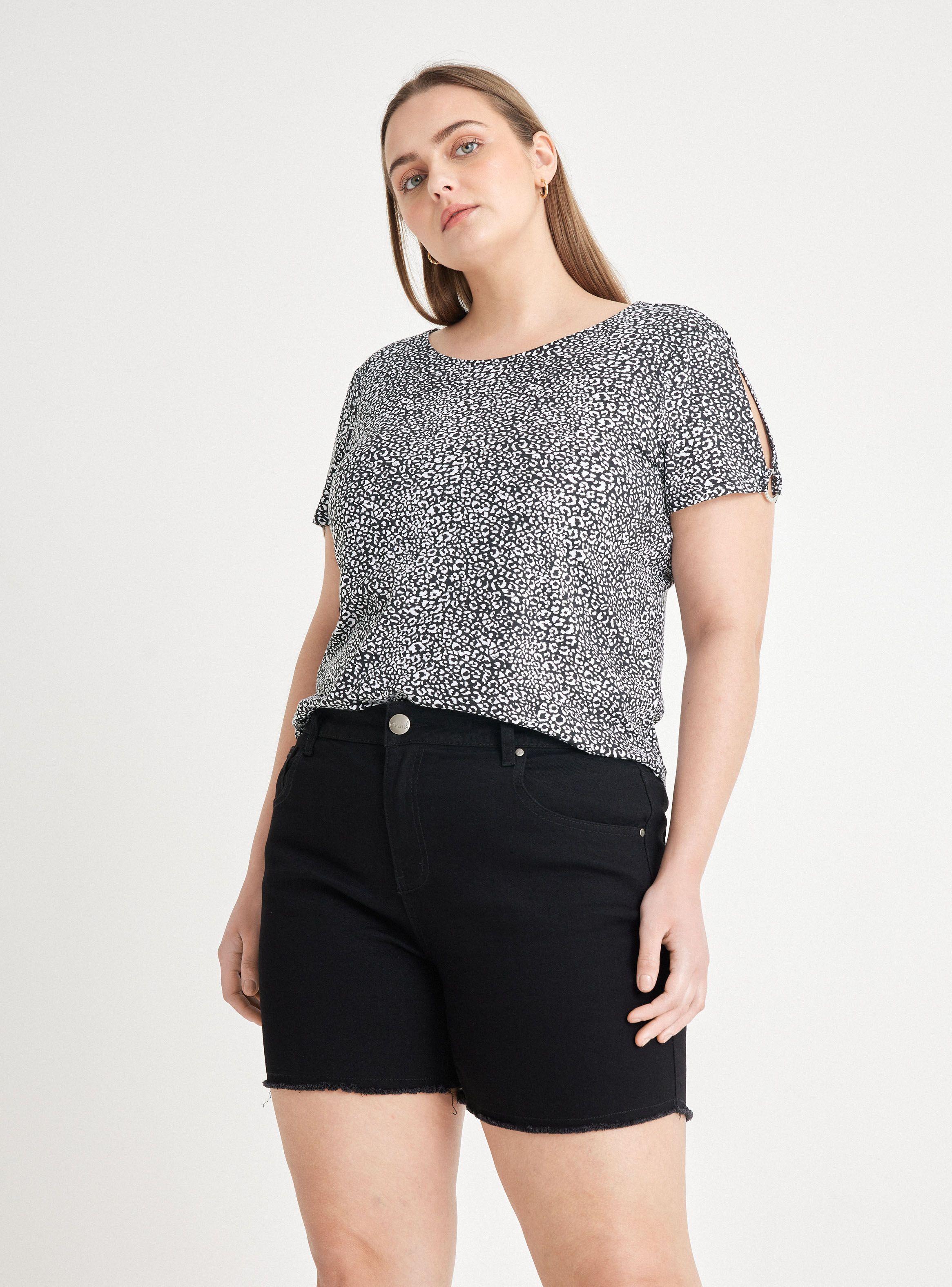 Short Basta con Flecos-0