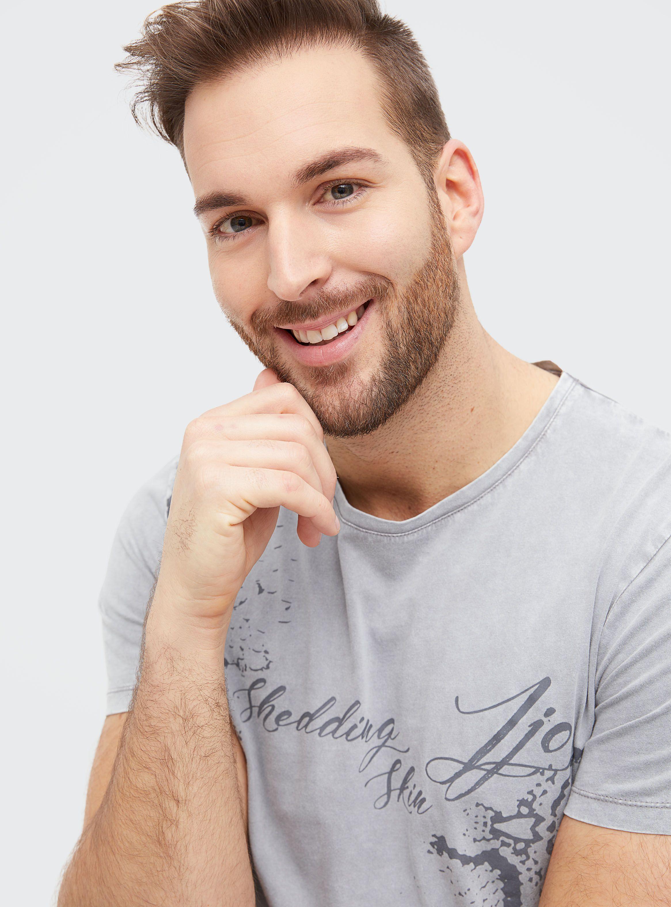 Polera Estampado Serpiente JJO-2
