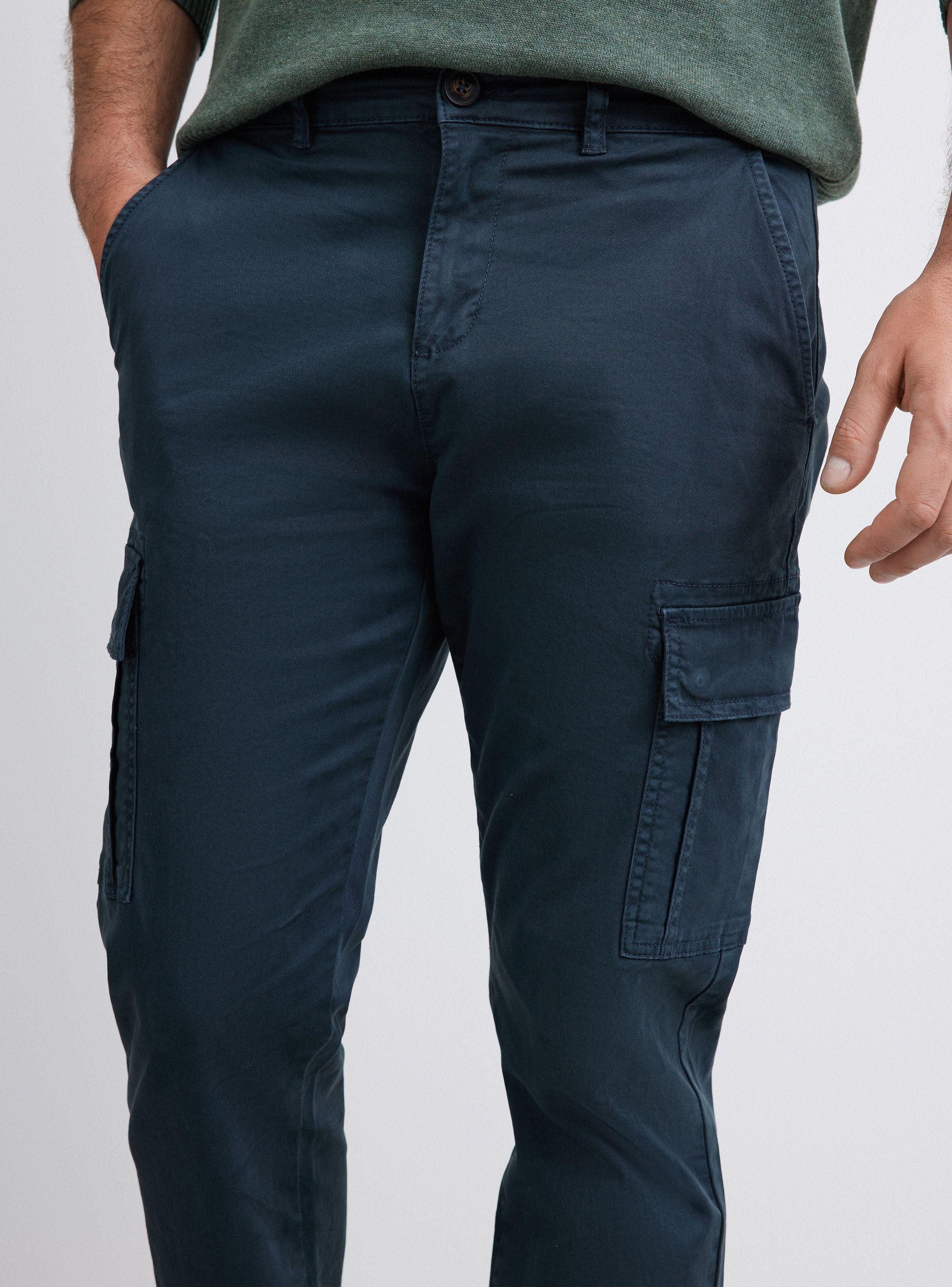 Pantalón Regular Fit Tiro Medio Corte Chino-2